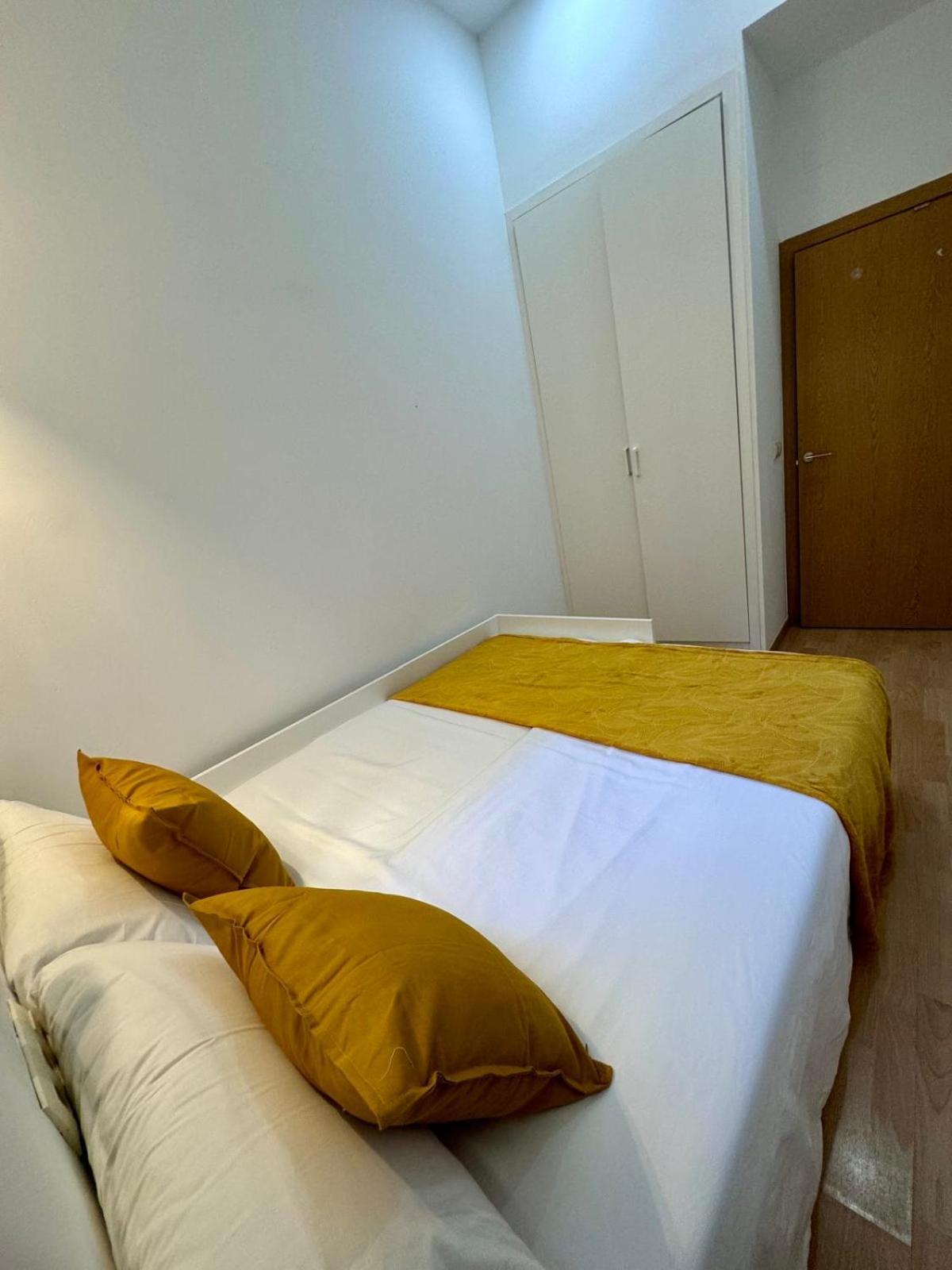 Pamis Sants, Apartamento *