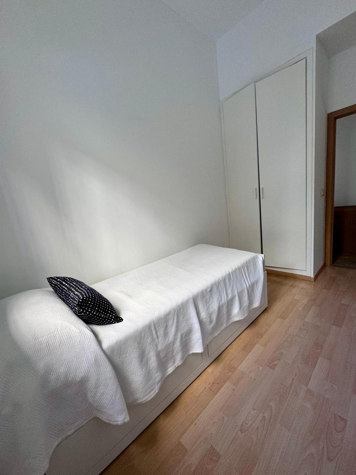 Pamis Sants, Apartamento Barcelona