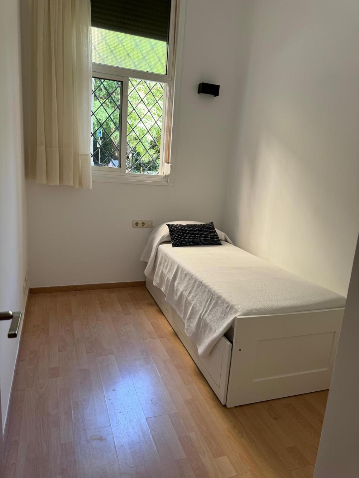Apartamento Pamis Sants,