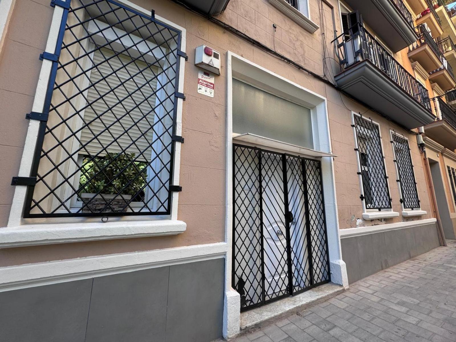 Apartamento Pamis Sants, Barcelona