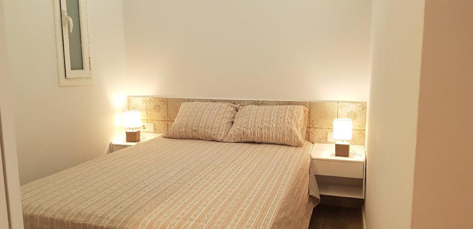 Sant Antoni 4 - Downtown Barcelona. Modern * Barcelona