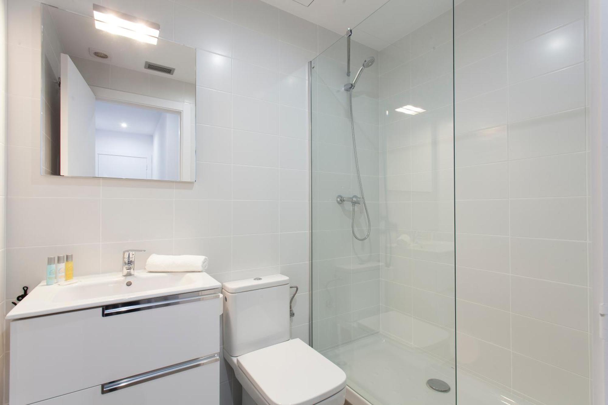 Ab Comte D'urgell - 2512 Apartamento