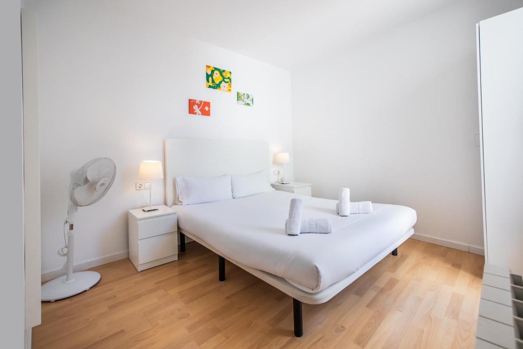 23ptbg1090 - Beautiful 2br Near Sants * Barcelona