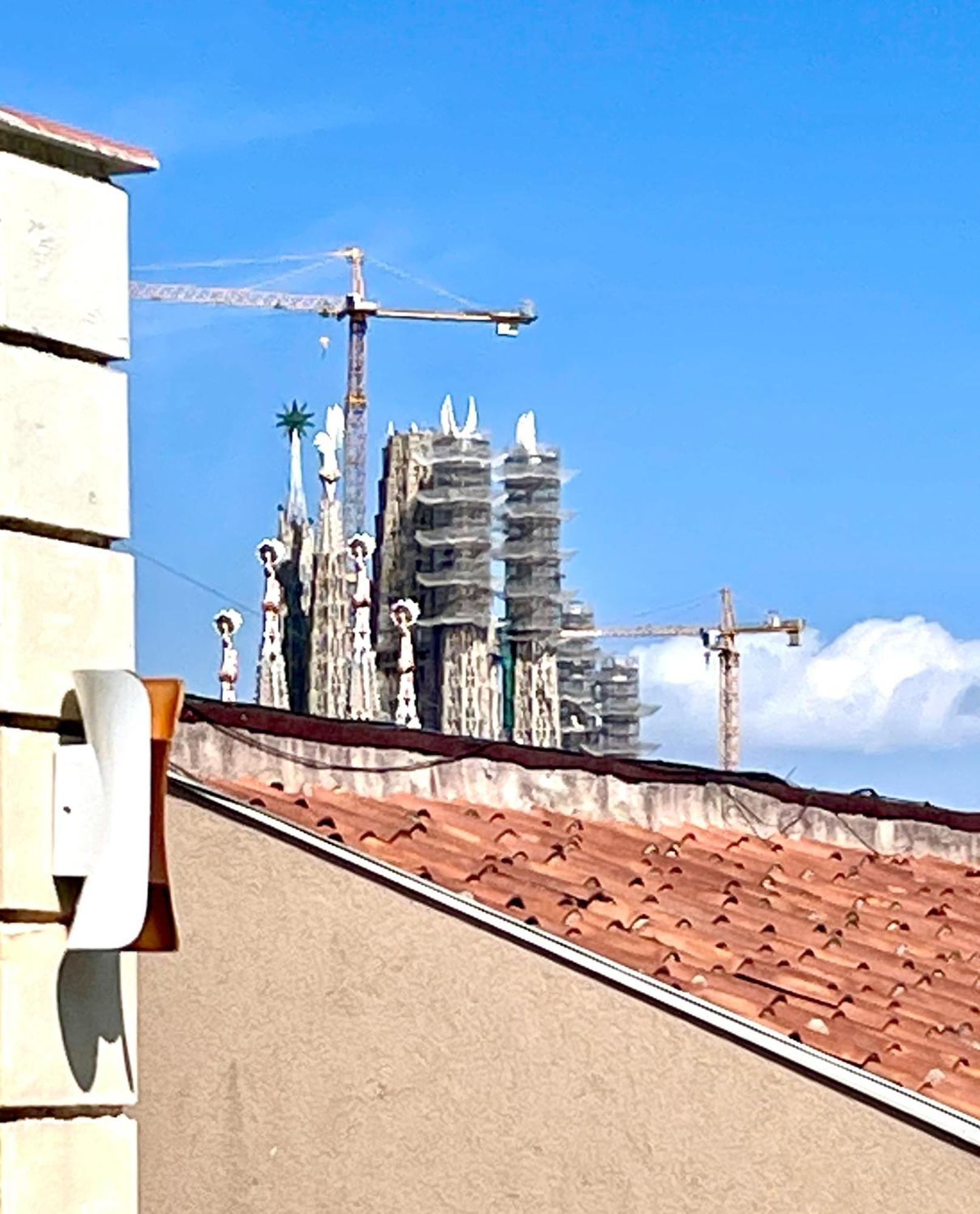 Spacious Penthouse With Big Private Terrace & View Apartment