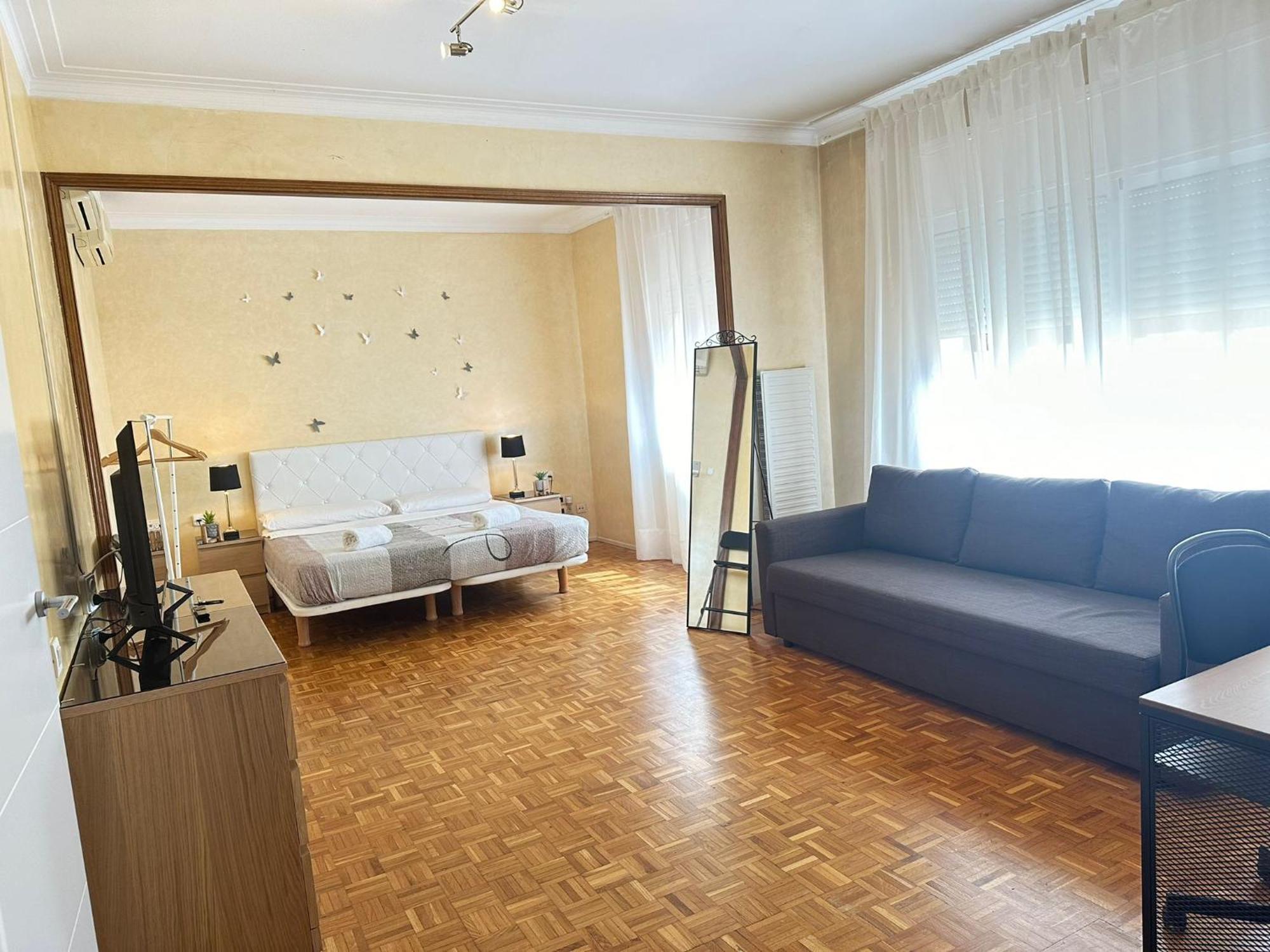Bed and breakfast Villaroel Barcelona