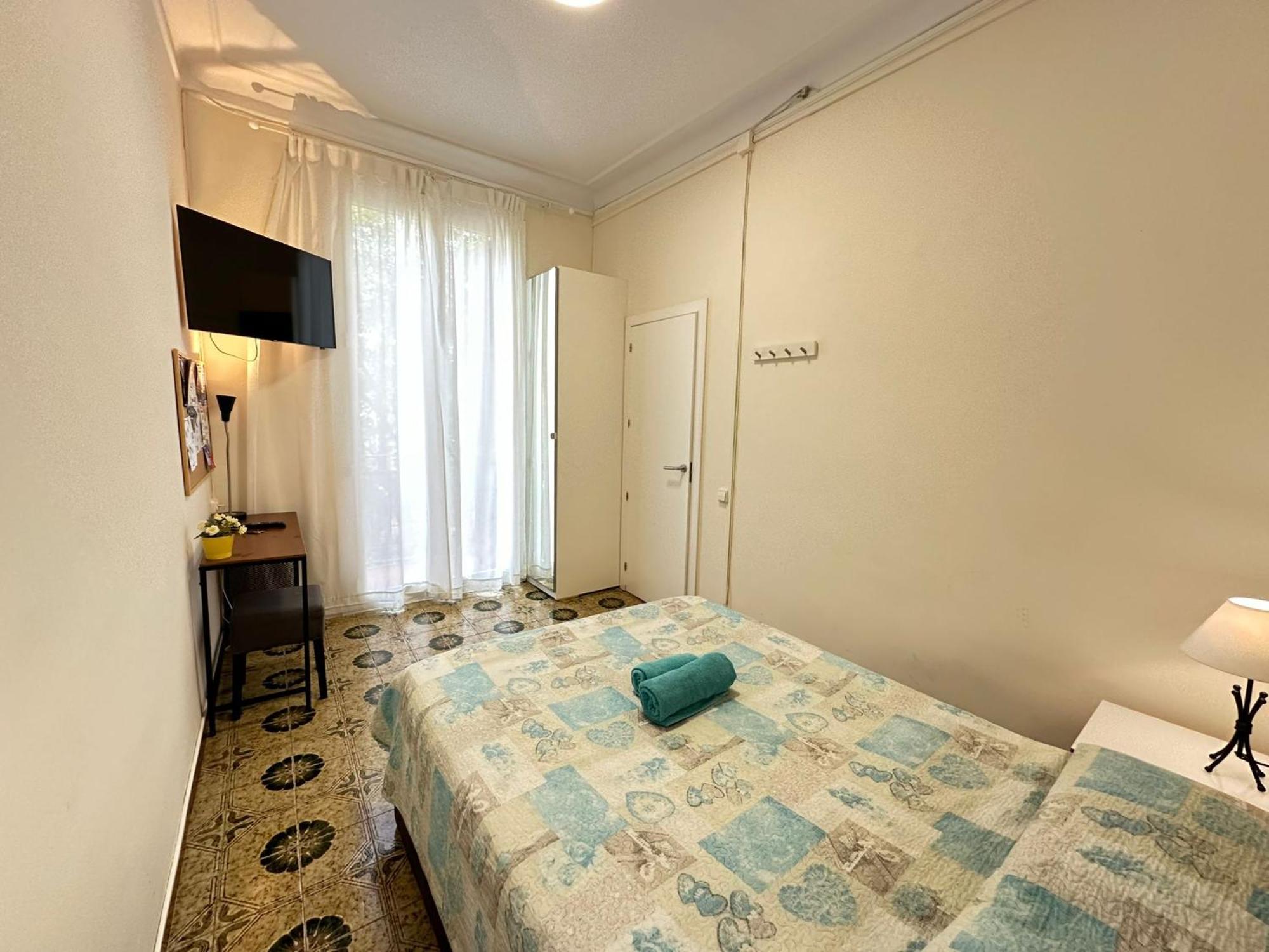 Apartamiento Diputacion Bed and breakfast
