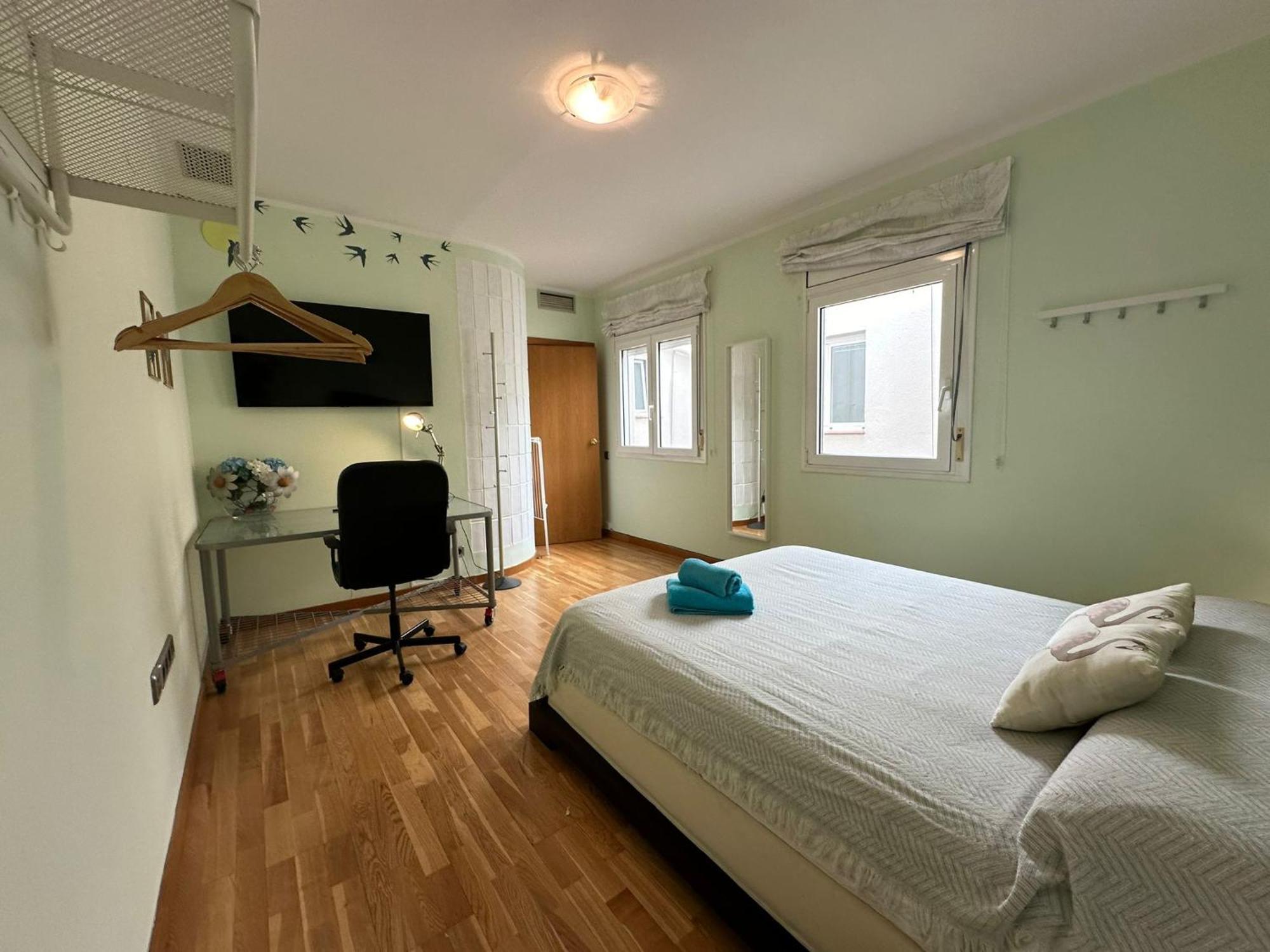 Aribau Bed & Breakfast