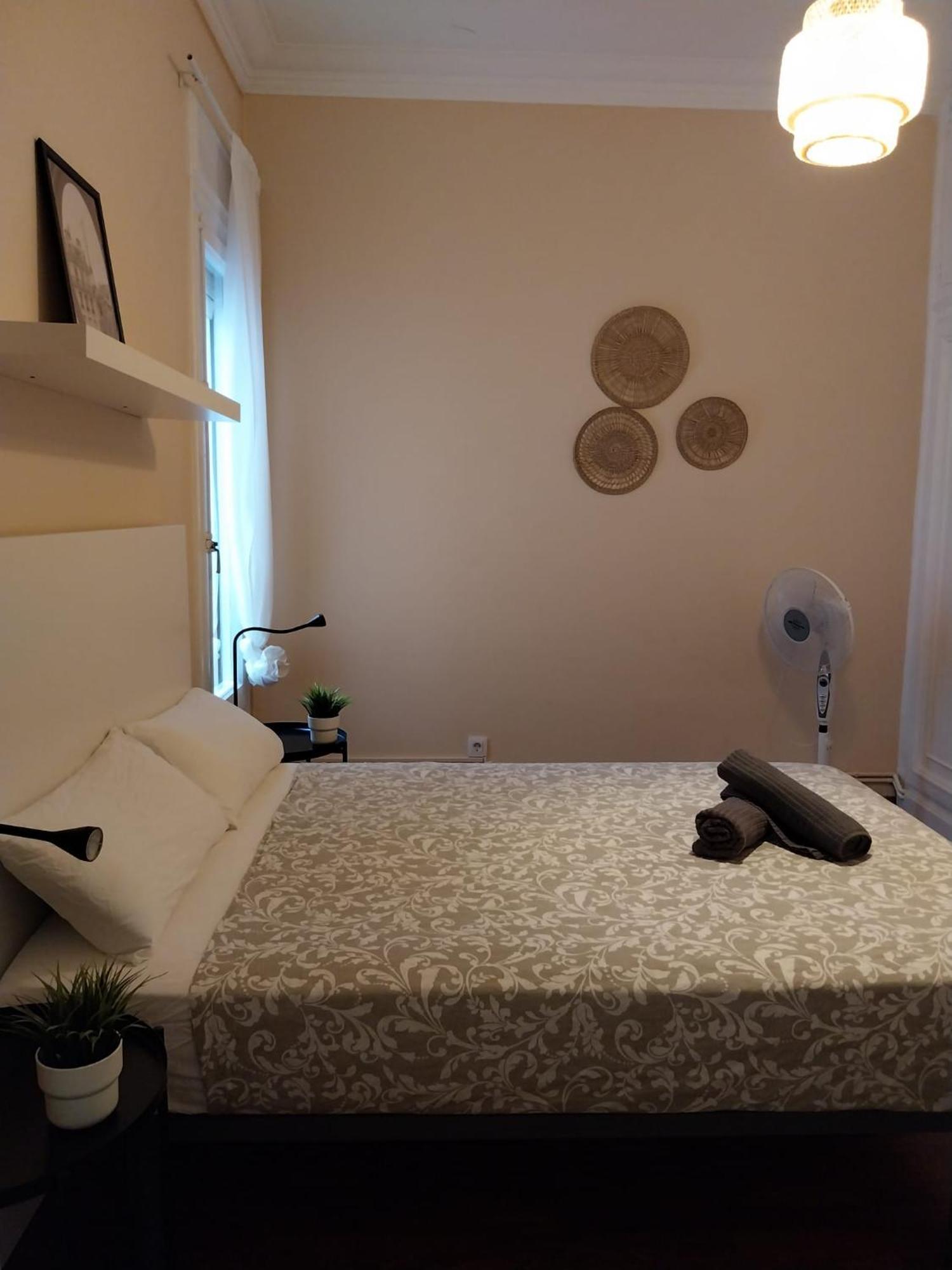 Eixample Bruc Private Hostal