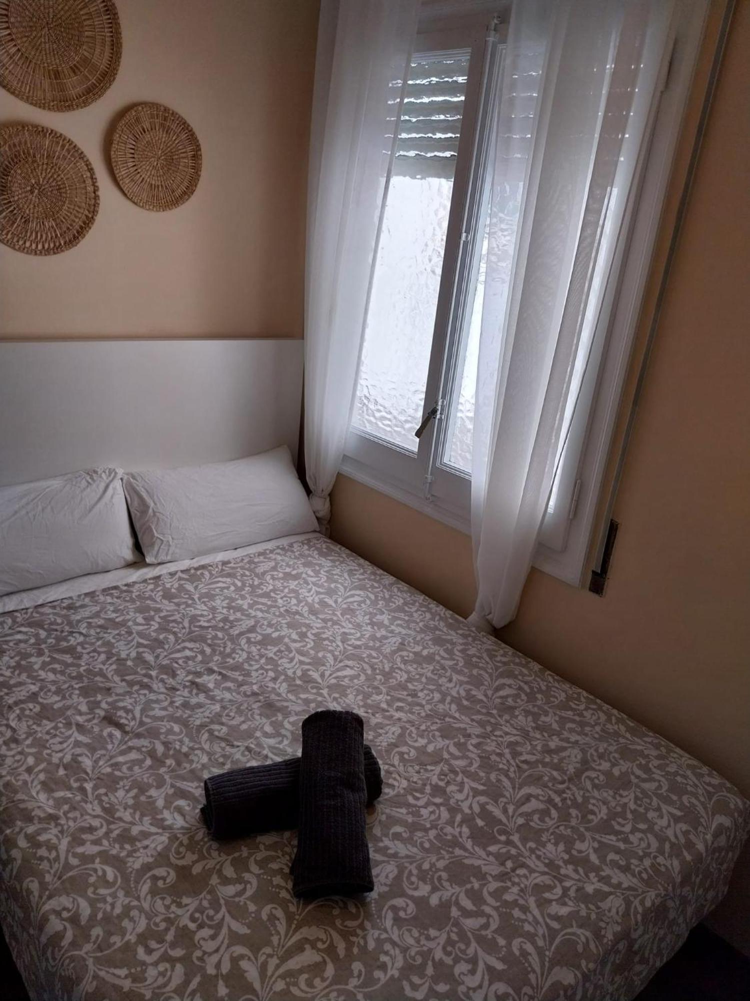 Hostal Eixample Bruc Private *