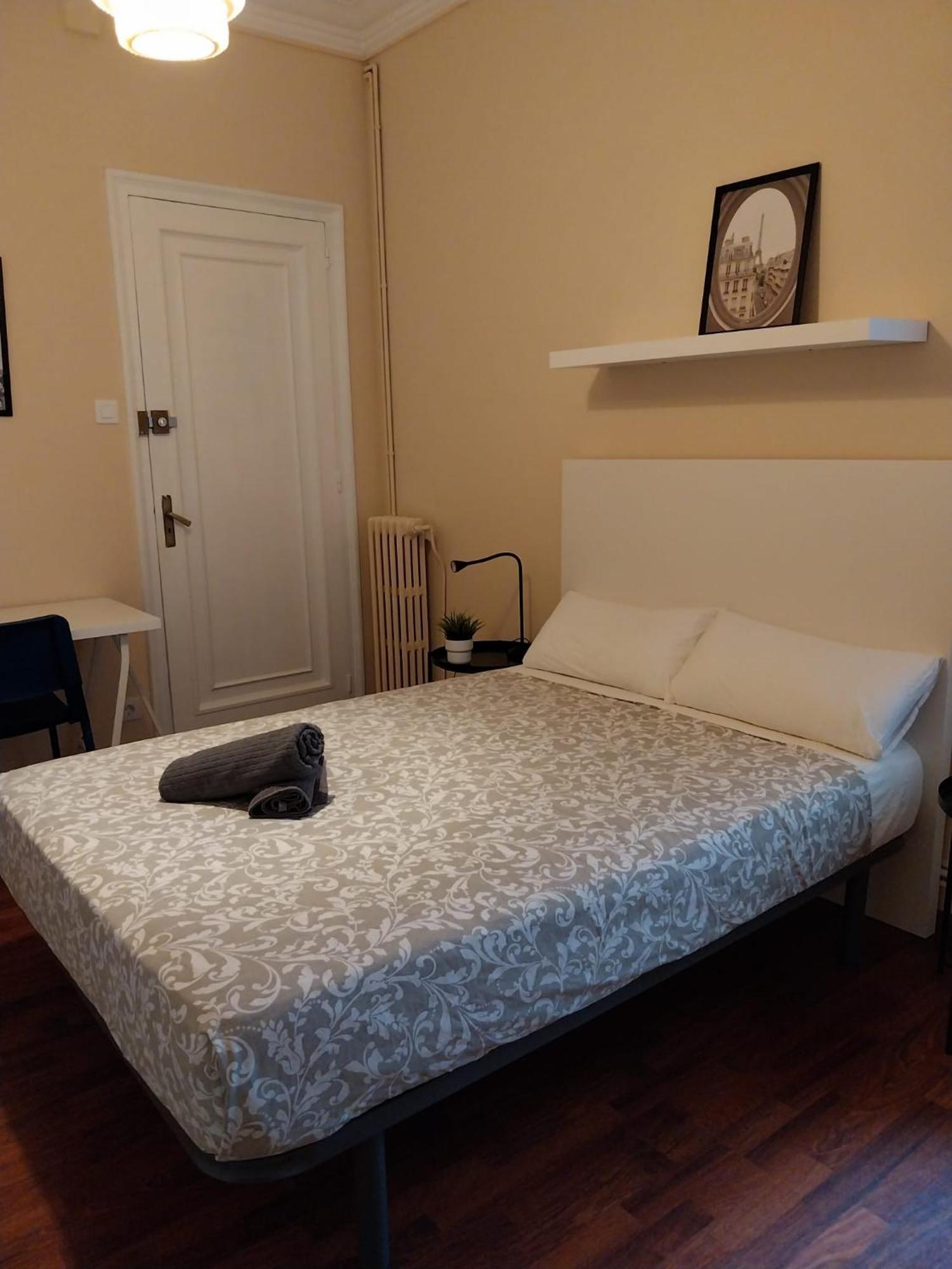 Eixample Bruc Private Hostal