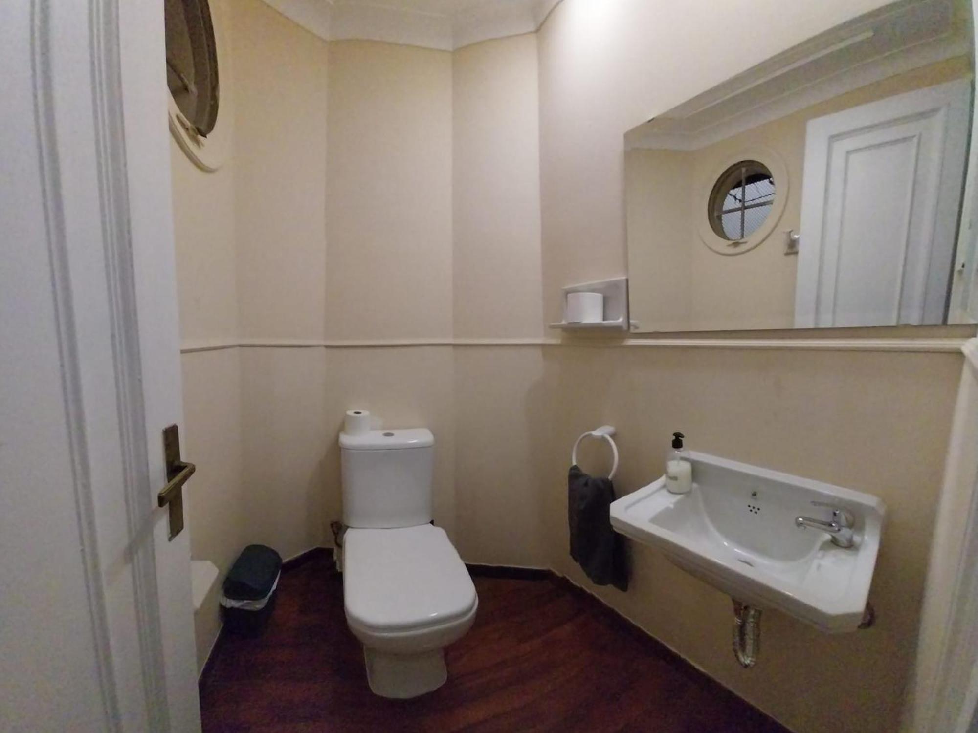 Hostal Eixample Bruc Private