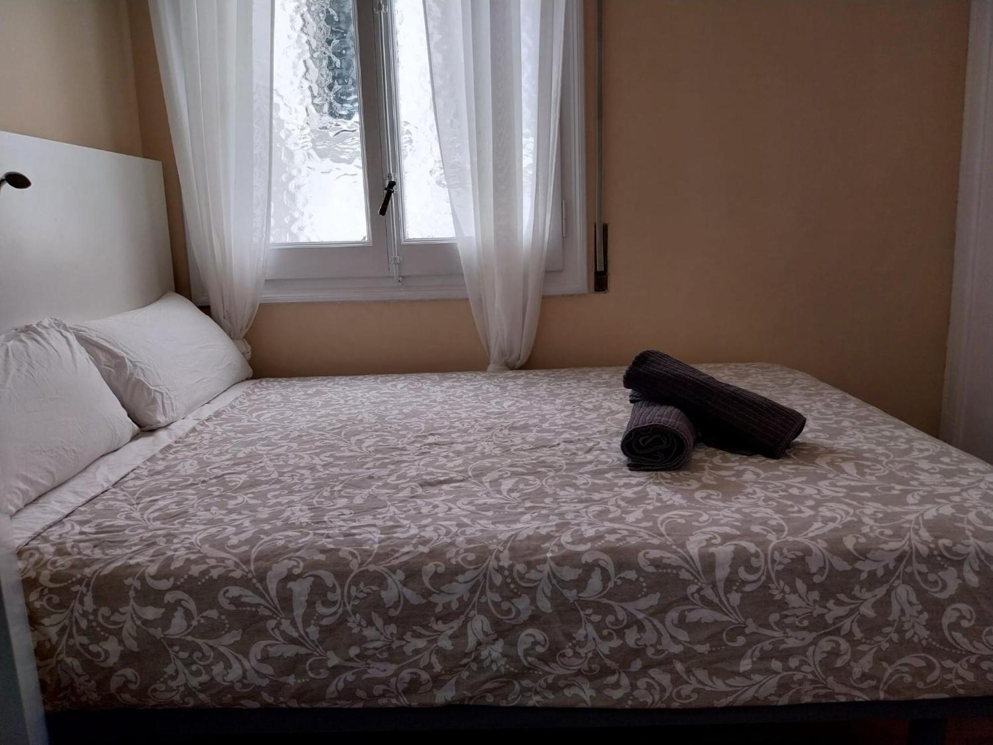 Eixample Bruc Private Hostal Barcelona