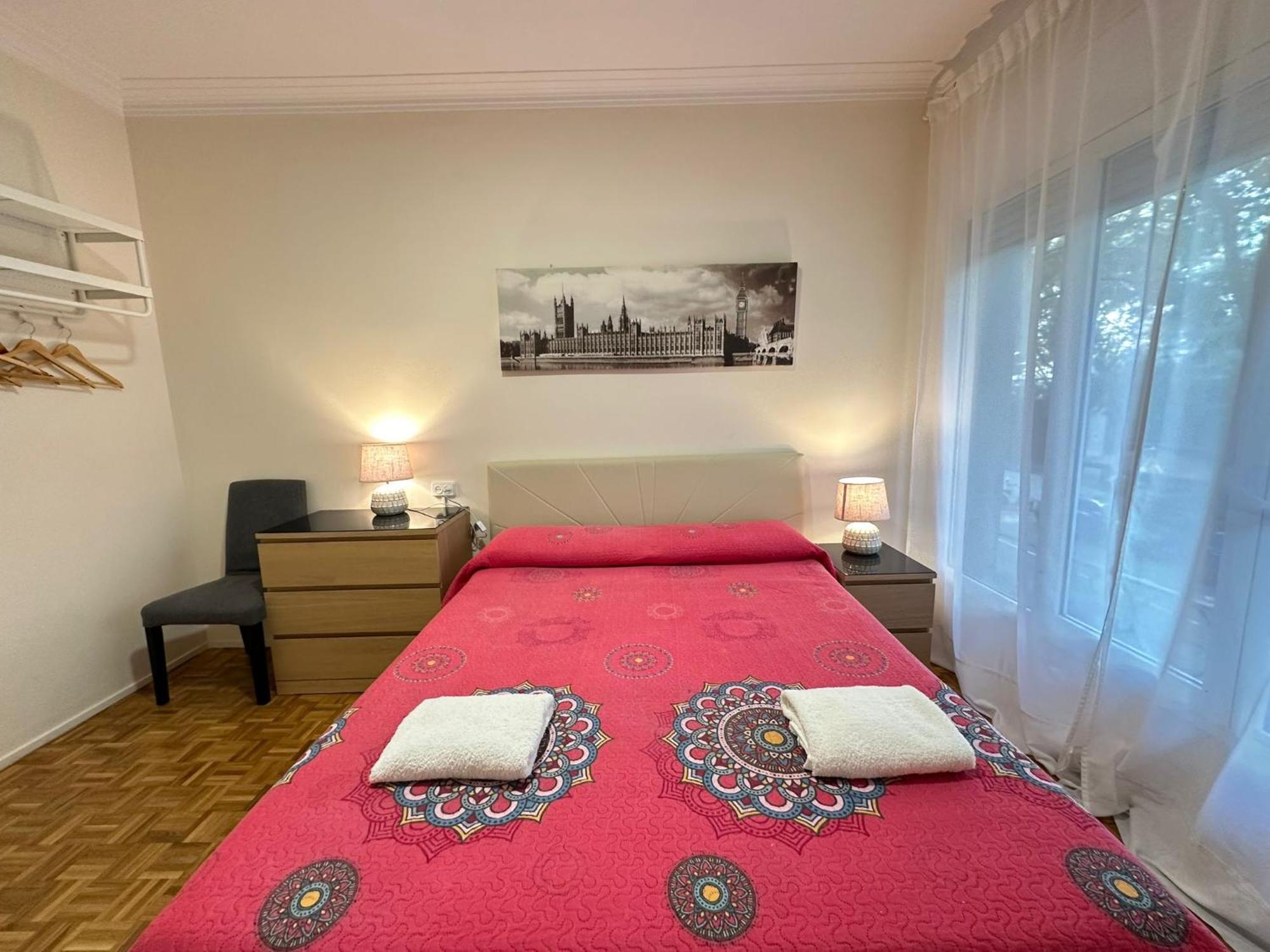 Bed and breakfast Villaroel Barcelona