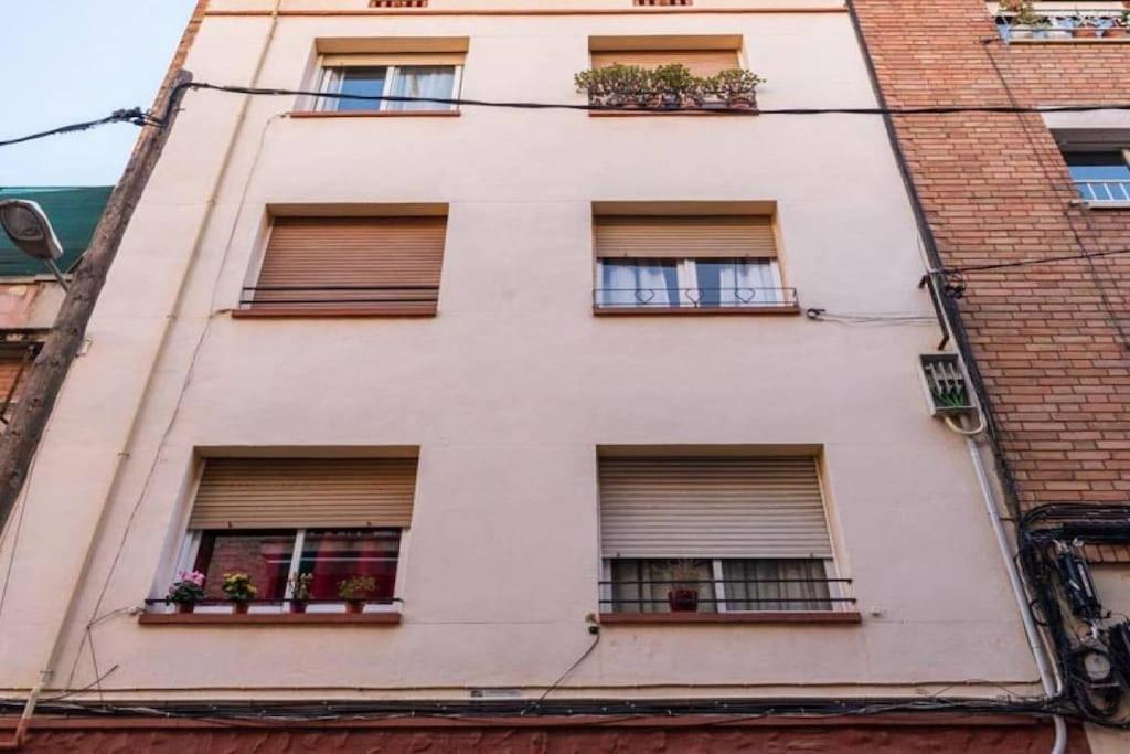 Bebarceloner Vall Hebron Apartamento *