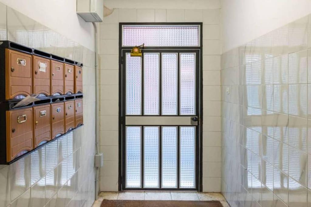 Bebarceloner Vall Hebron Apartamento Barcelona