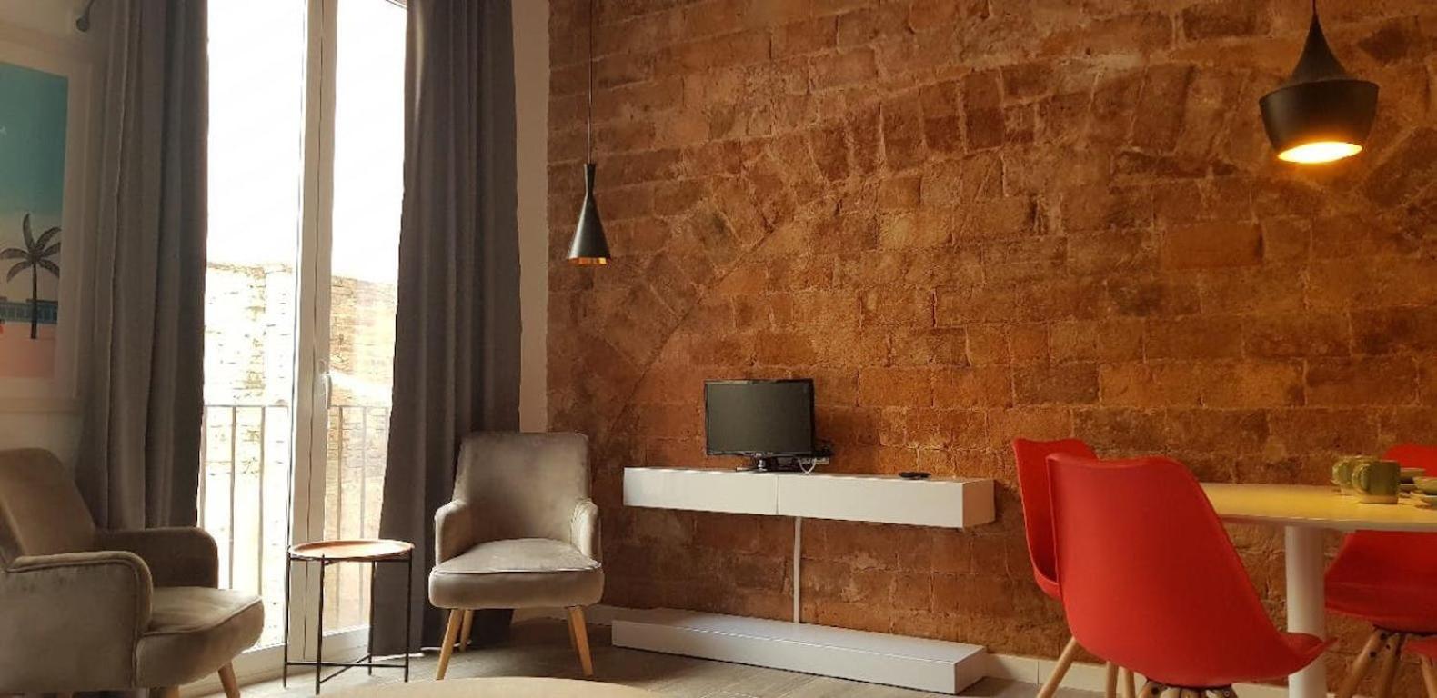 Sant Antoni 4 - Downtown Barcelona. Modern Barcelona