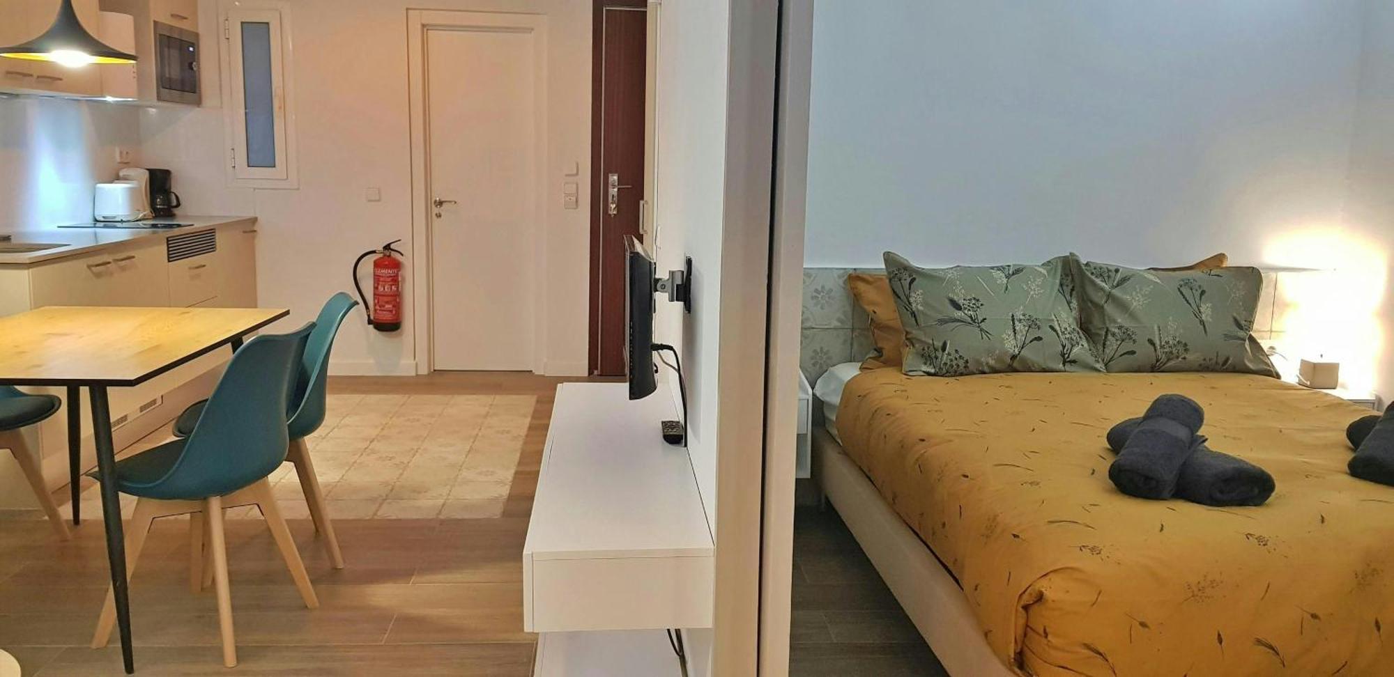 Apartamento Sant Antoni 3 - Downtown Barcelona. Modern
