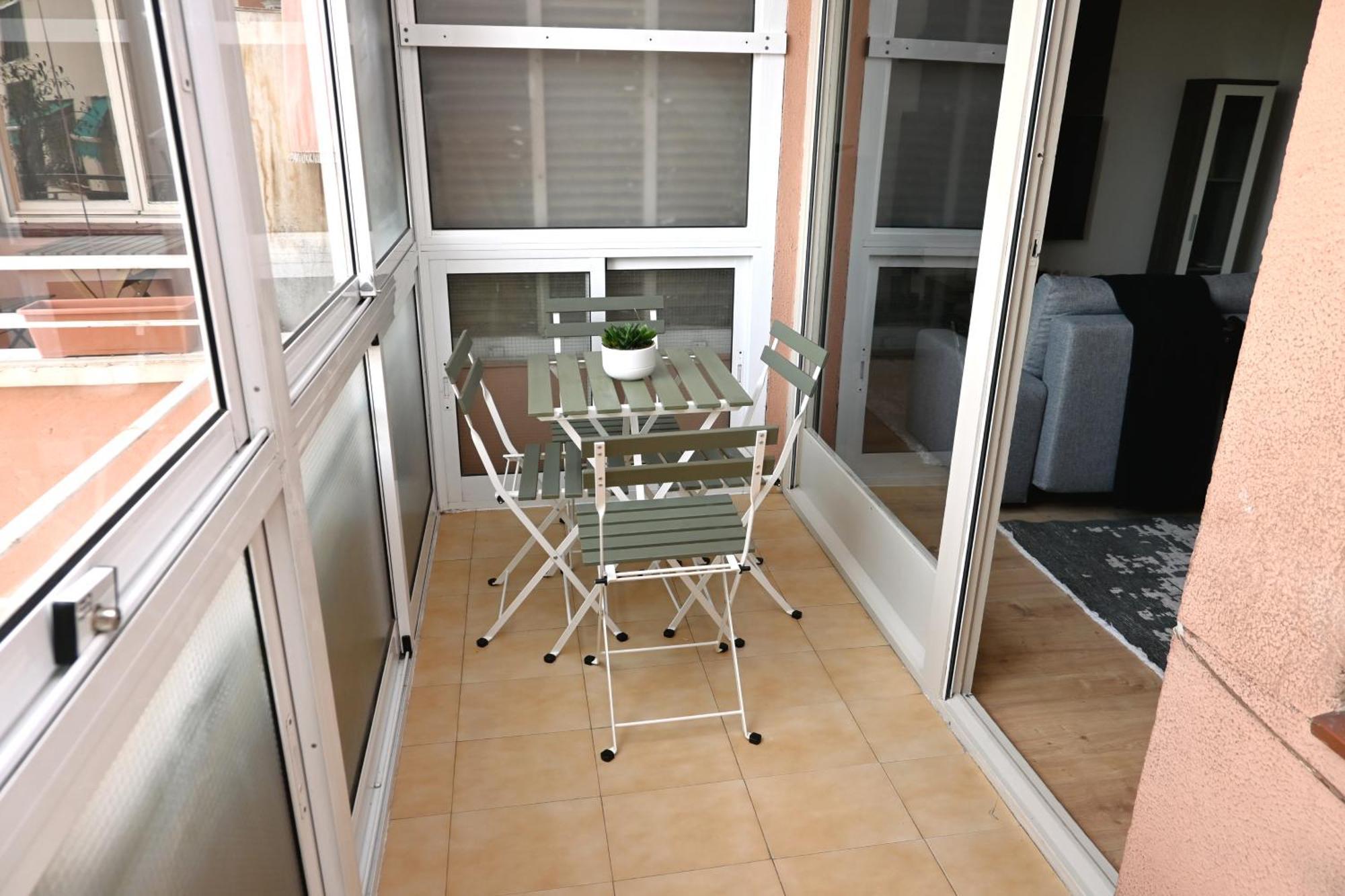 Homenfun Alfonso X Apartamento Barcelona