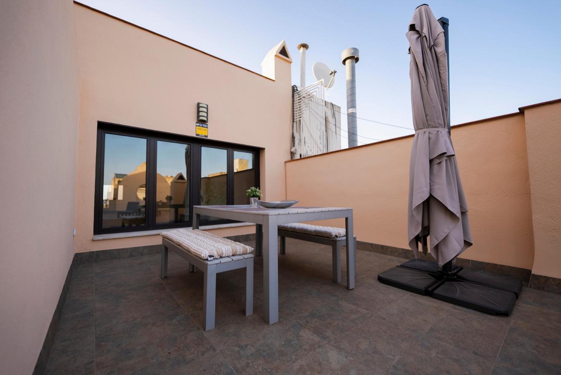 Atico Con Terraza En El Corazon De Apartamento *