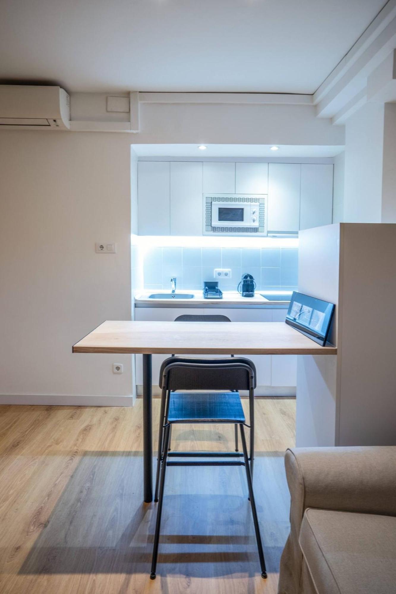 Bcn - Loft Parc Guell Holiday home Barcelona