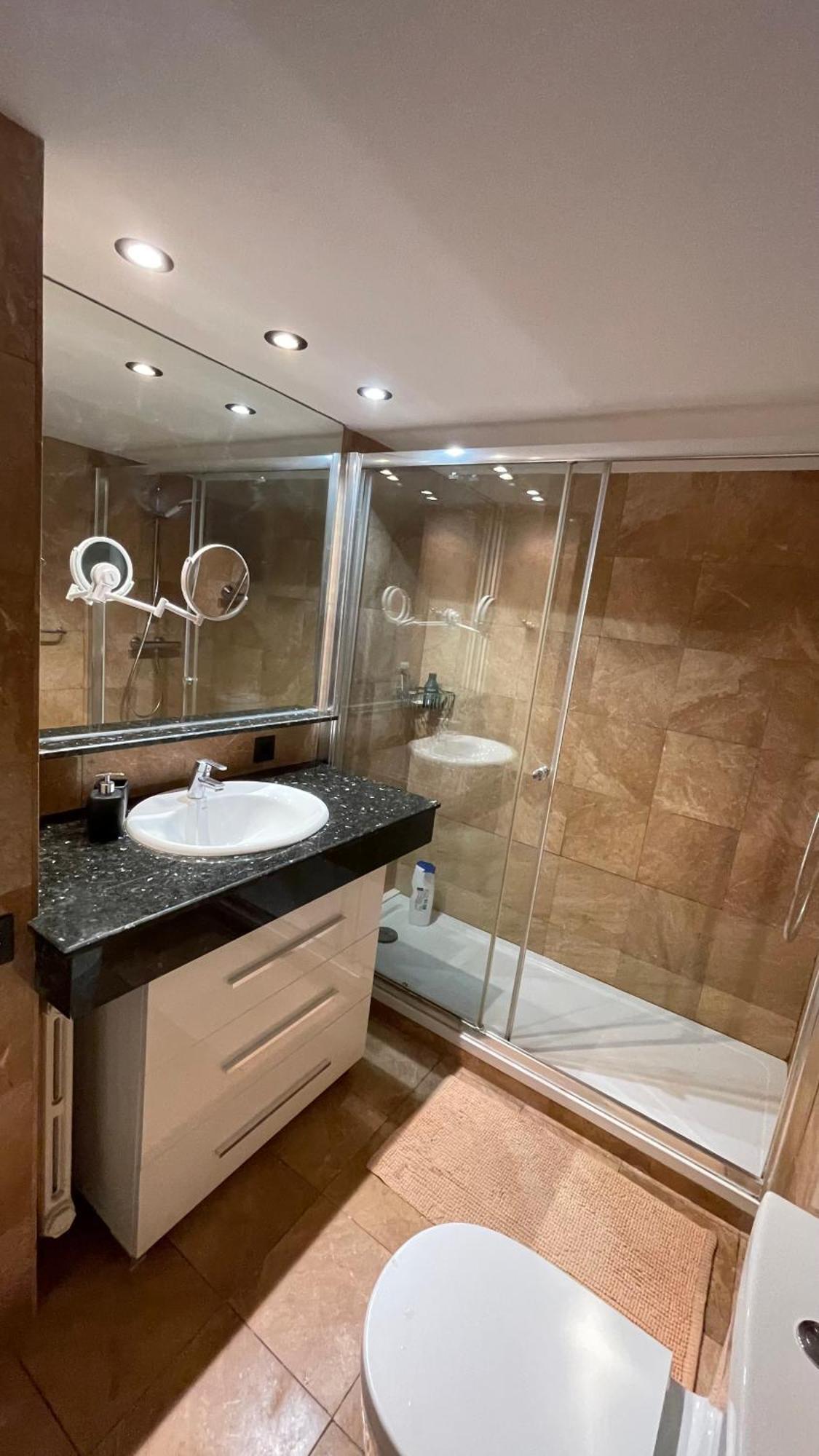 Apartment Spacious Penthouse With Big Private Terrace & View