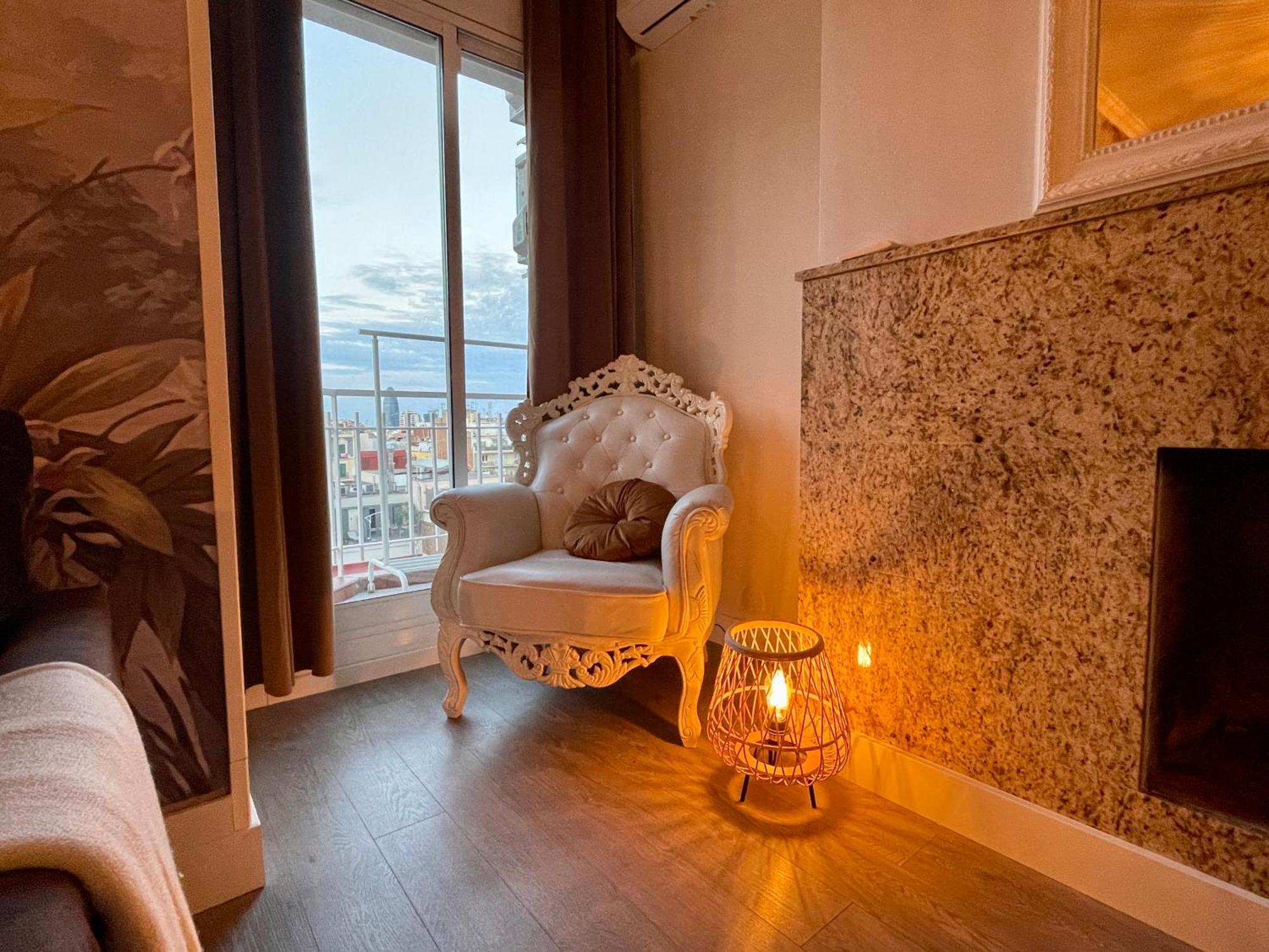 Apartment Spacious Penthouse With Big Private Terrace & View
