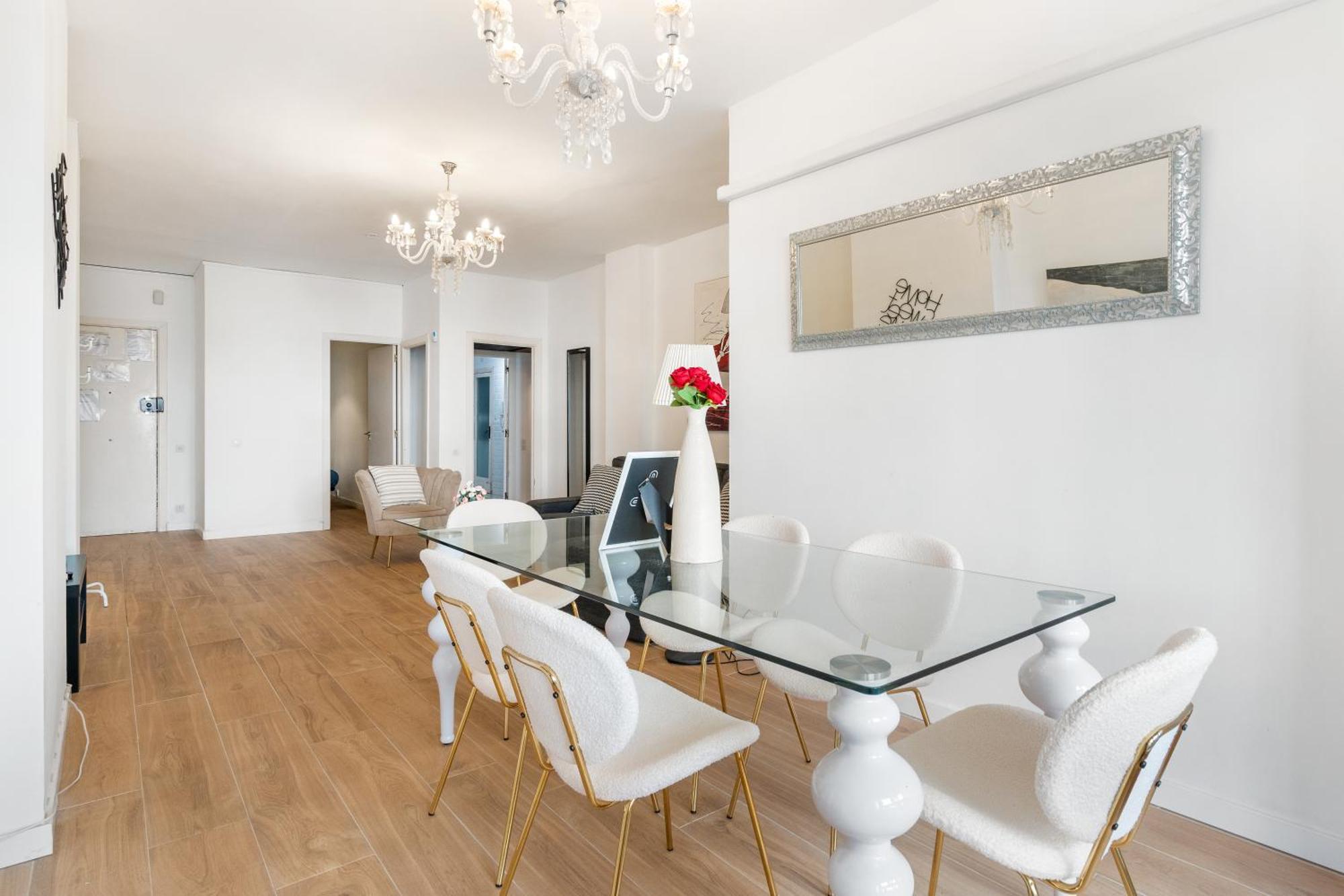 Apartamento Fridays Flats Spacious 4br Family Retreat