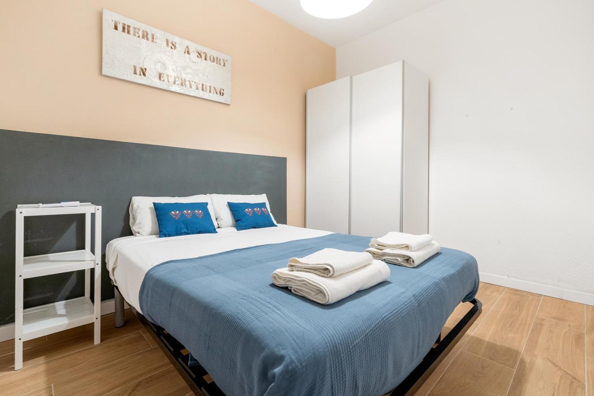Fridays Flats Spacious 4br Family Retreat * Barcelona