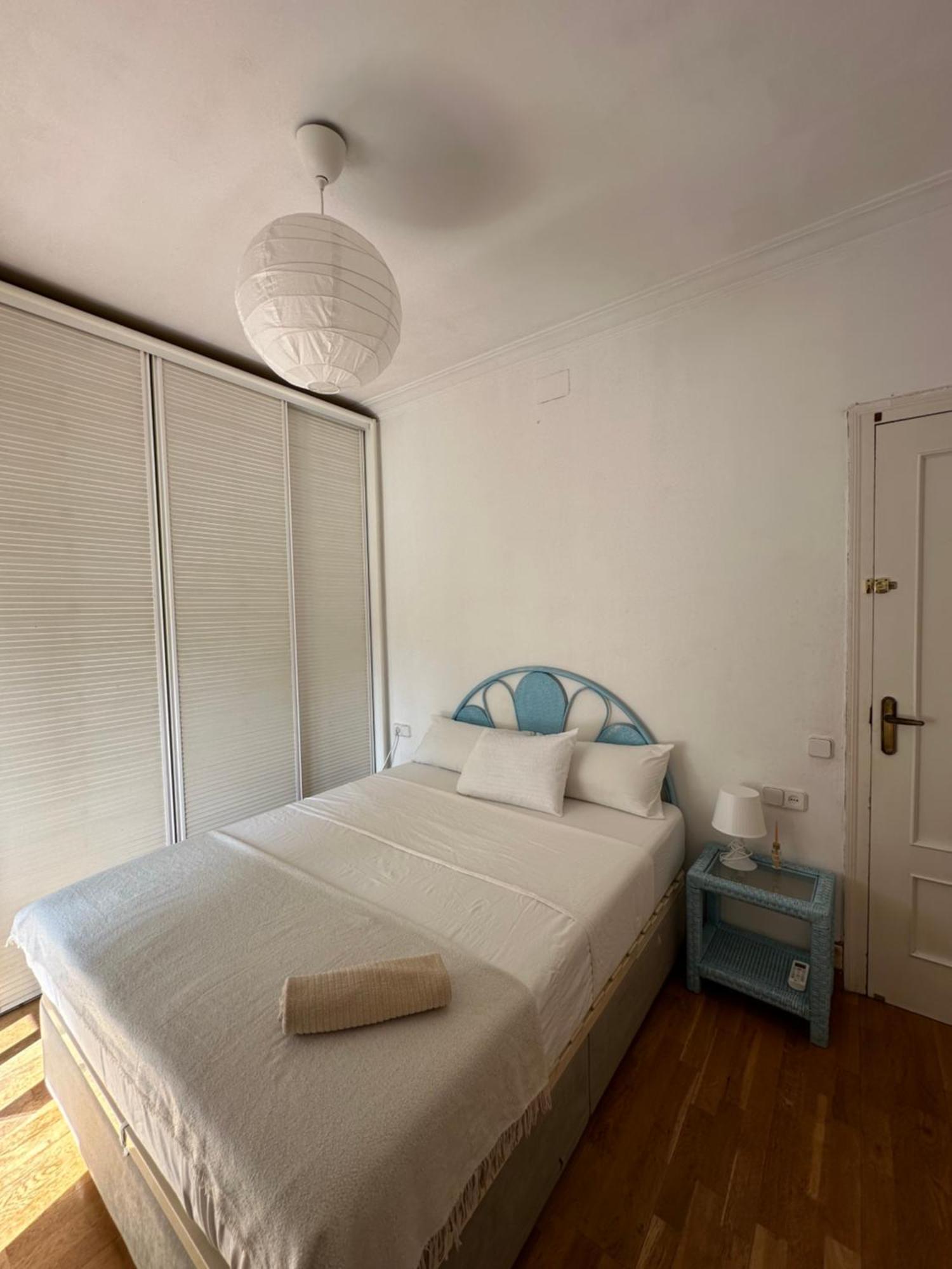 In Spacious In City Center Barcelona