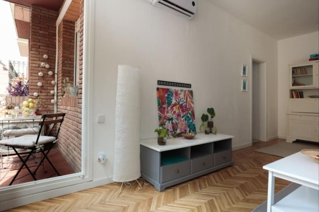 Renovated In De Gracia Apartamento