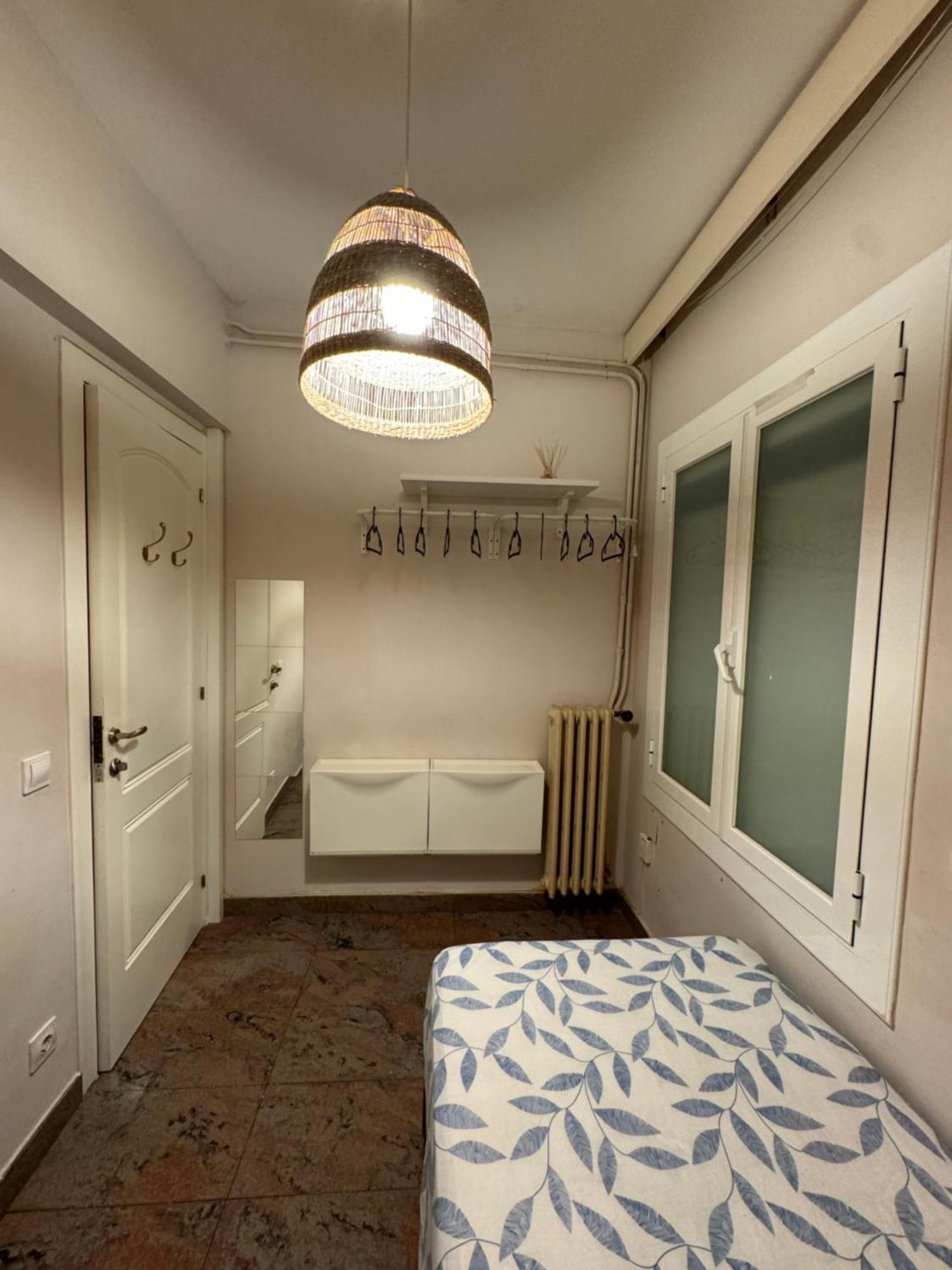 In A Charming In The Central Area Apartamento