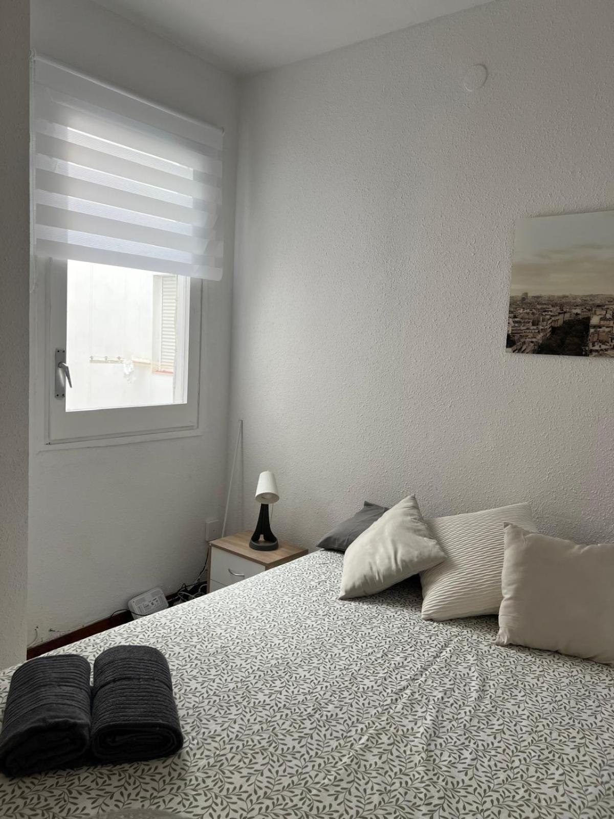 Privada En Piso Compartido Lepanto Hostal