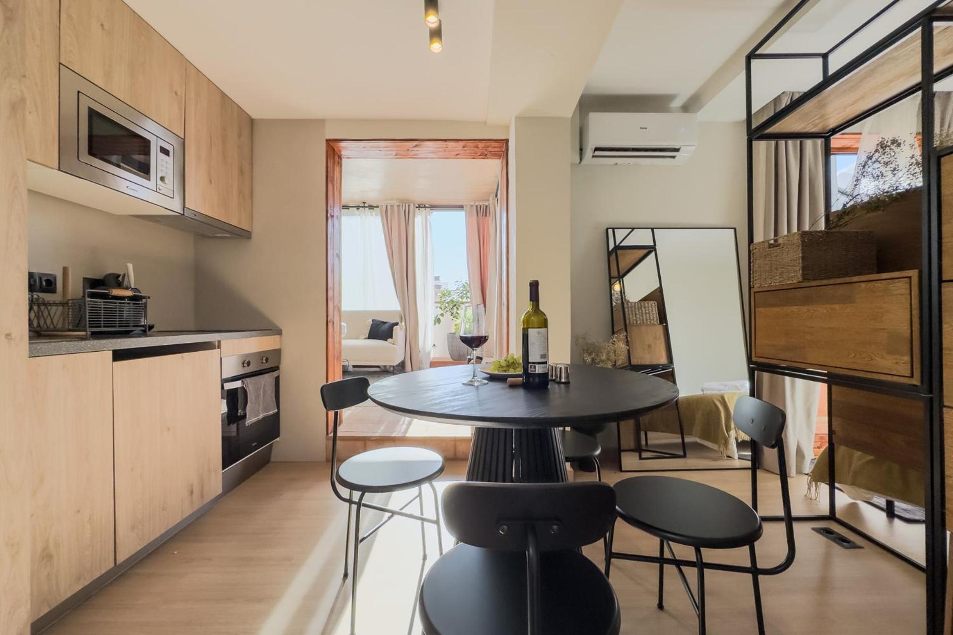 Oasis Downtown Apartment *