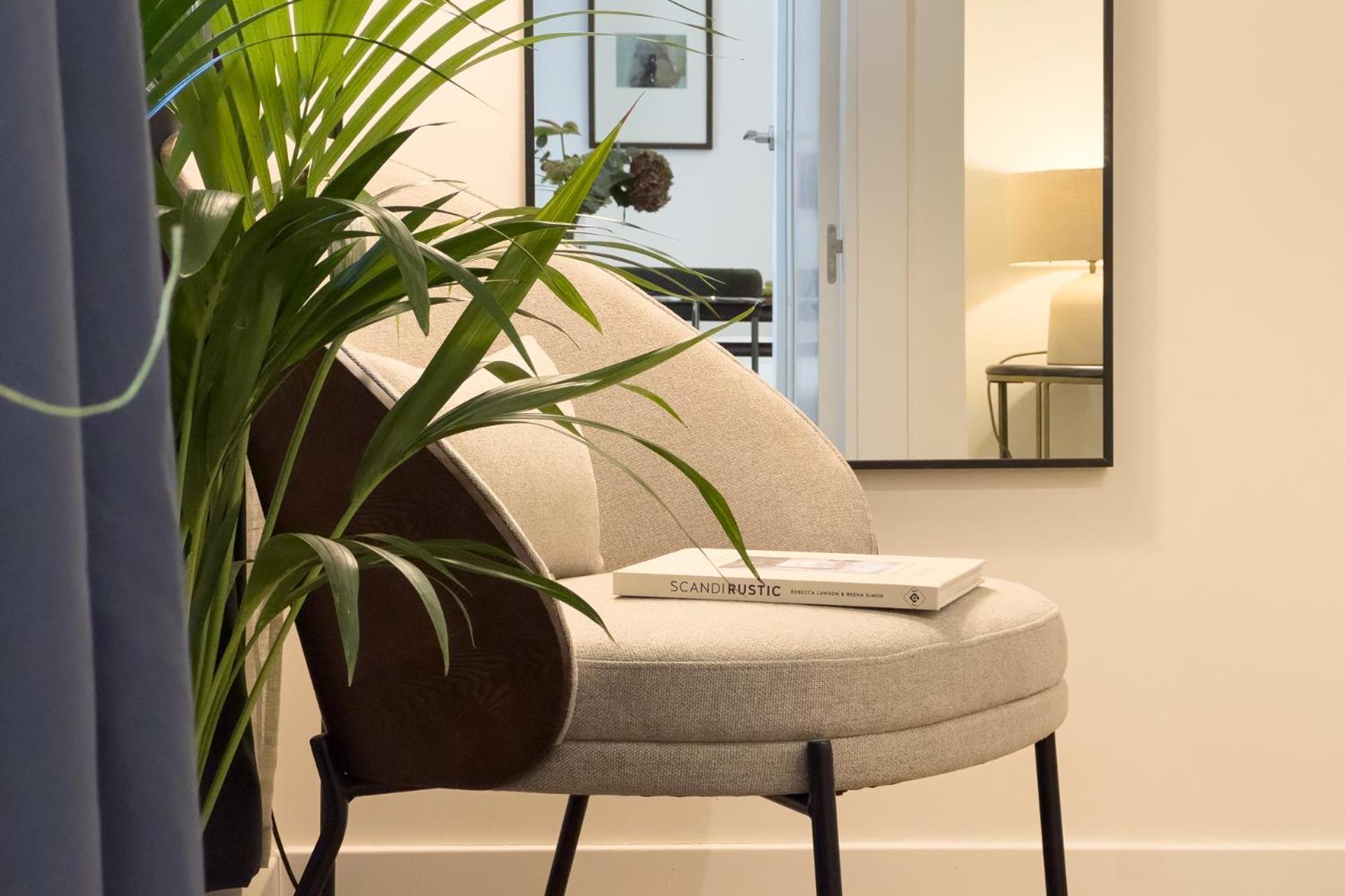Apartment Urban Design &