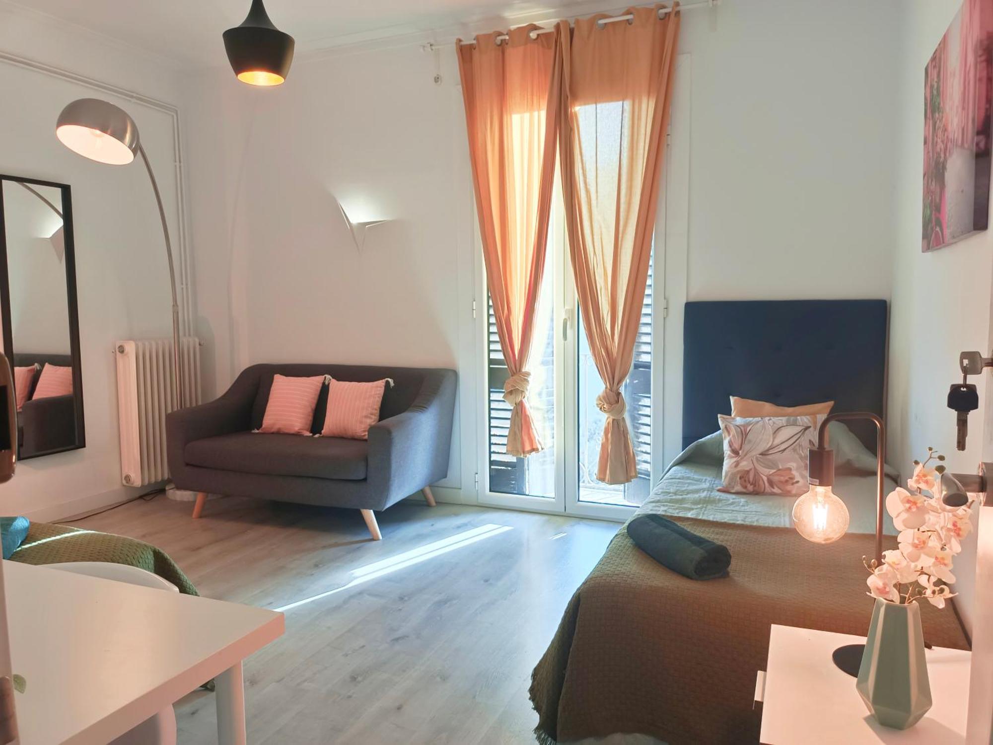 Oasis - Heart Of Hostal Barcelona