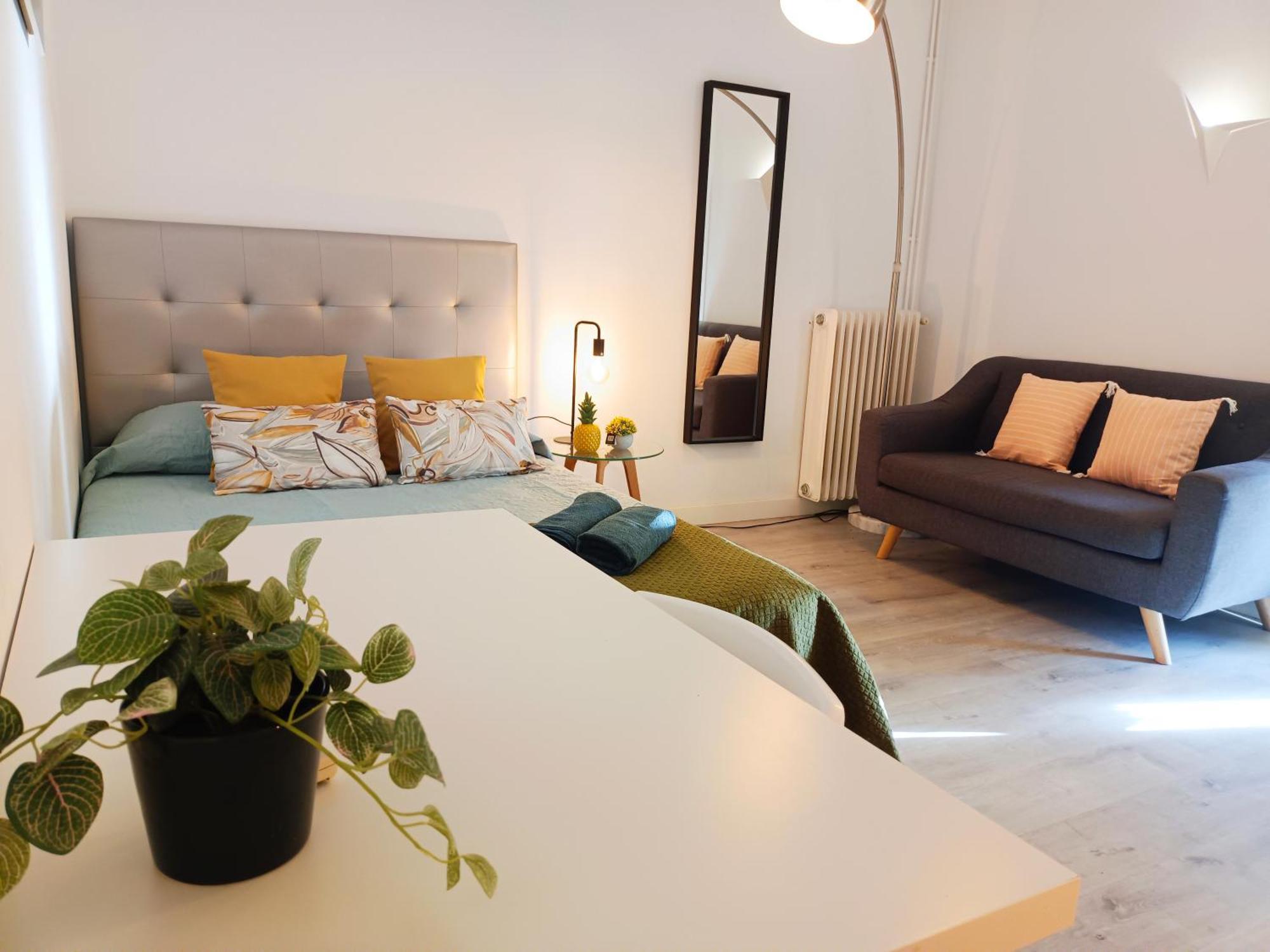 Hostal Oasis - Heart Of Barcelona