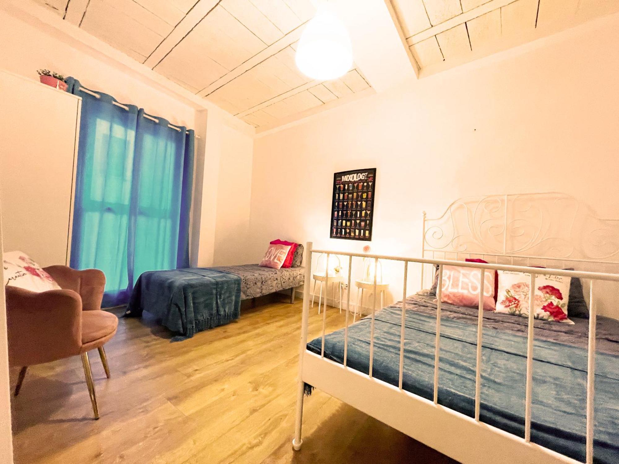 Hostal Oasis - By Port Vell 1 *