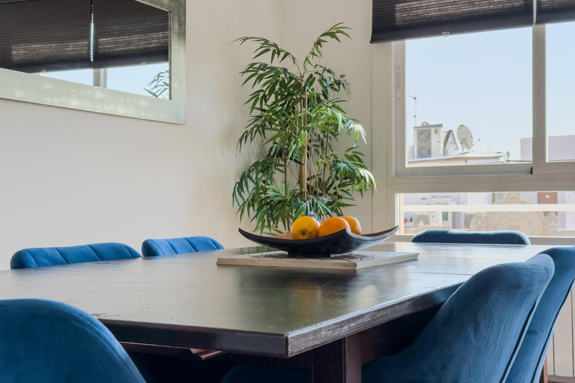 Penthouse Center With 2 Terraces And Views Barcelona