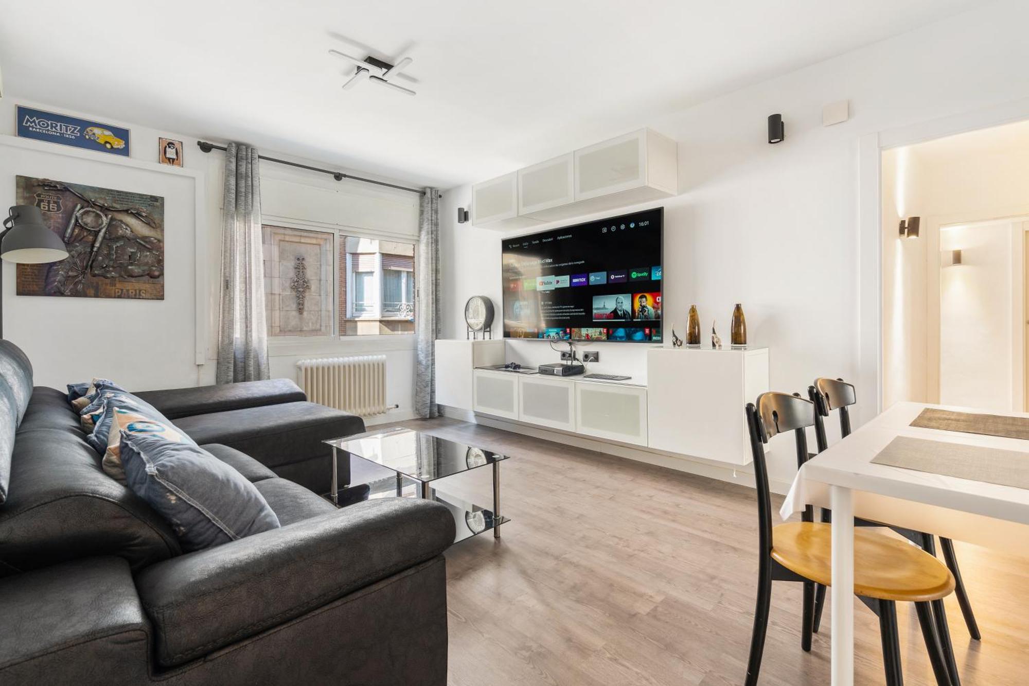 Your In Office & Gym & Parking Free Apartamento Barcelona