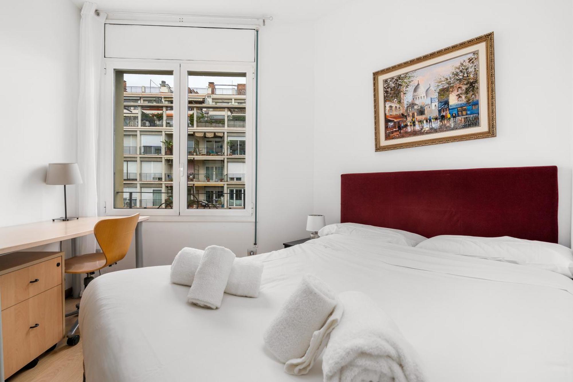 For Couples, Families And Groups, Center Apartamento Barcelona