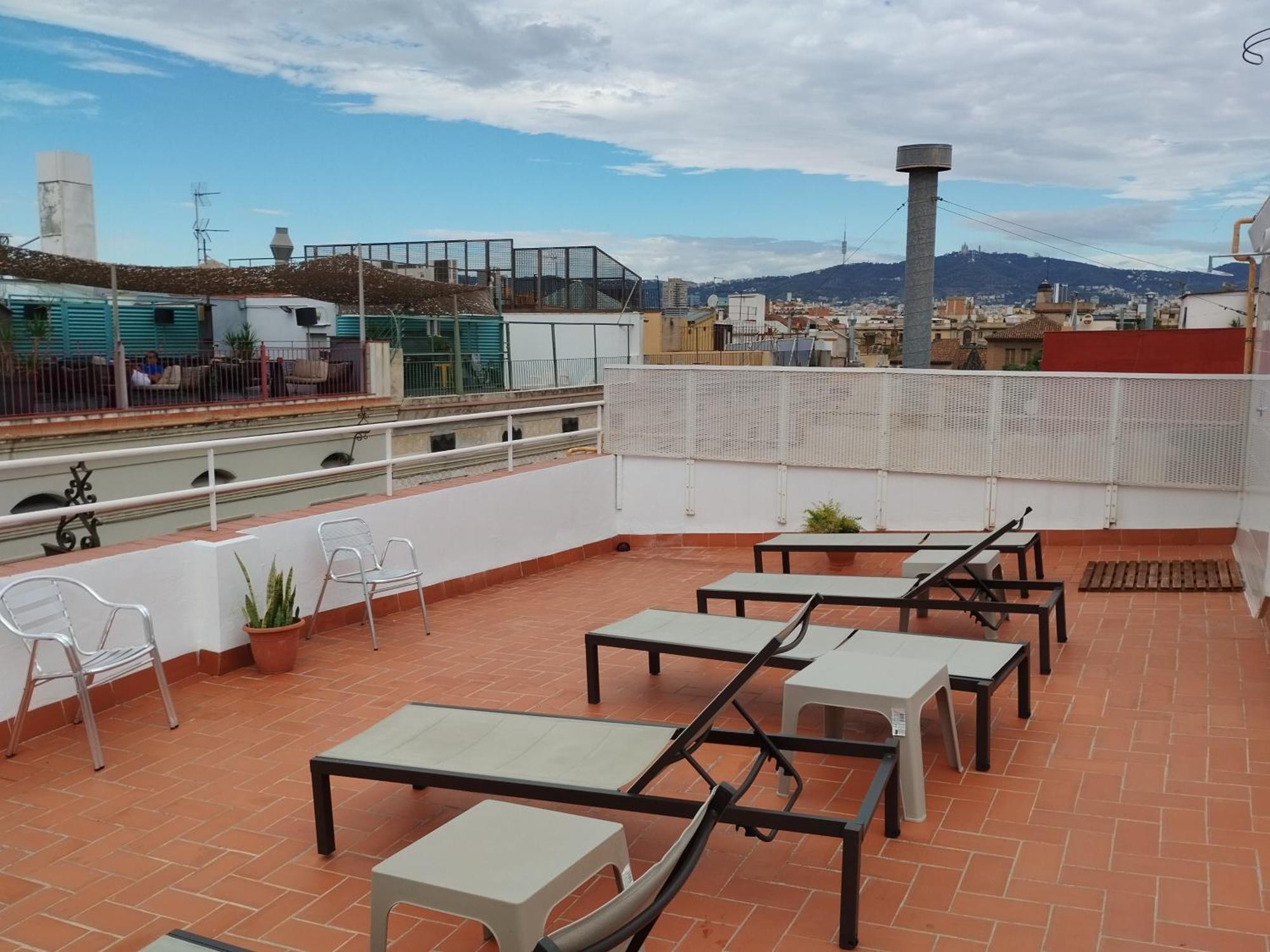 Hostal La Terrassa * Barcelona