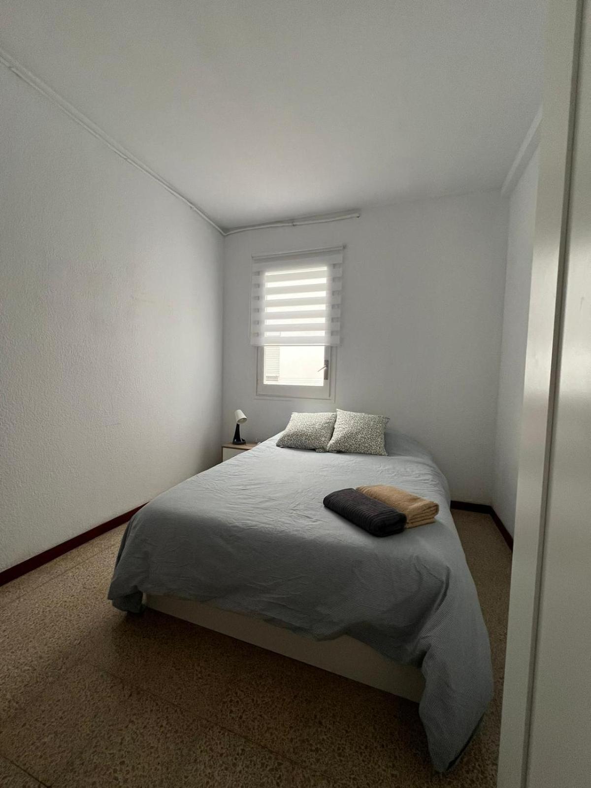 Hostal Privada En Piso Compartido Lepanto Barcelona