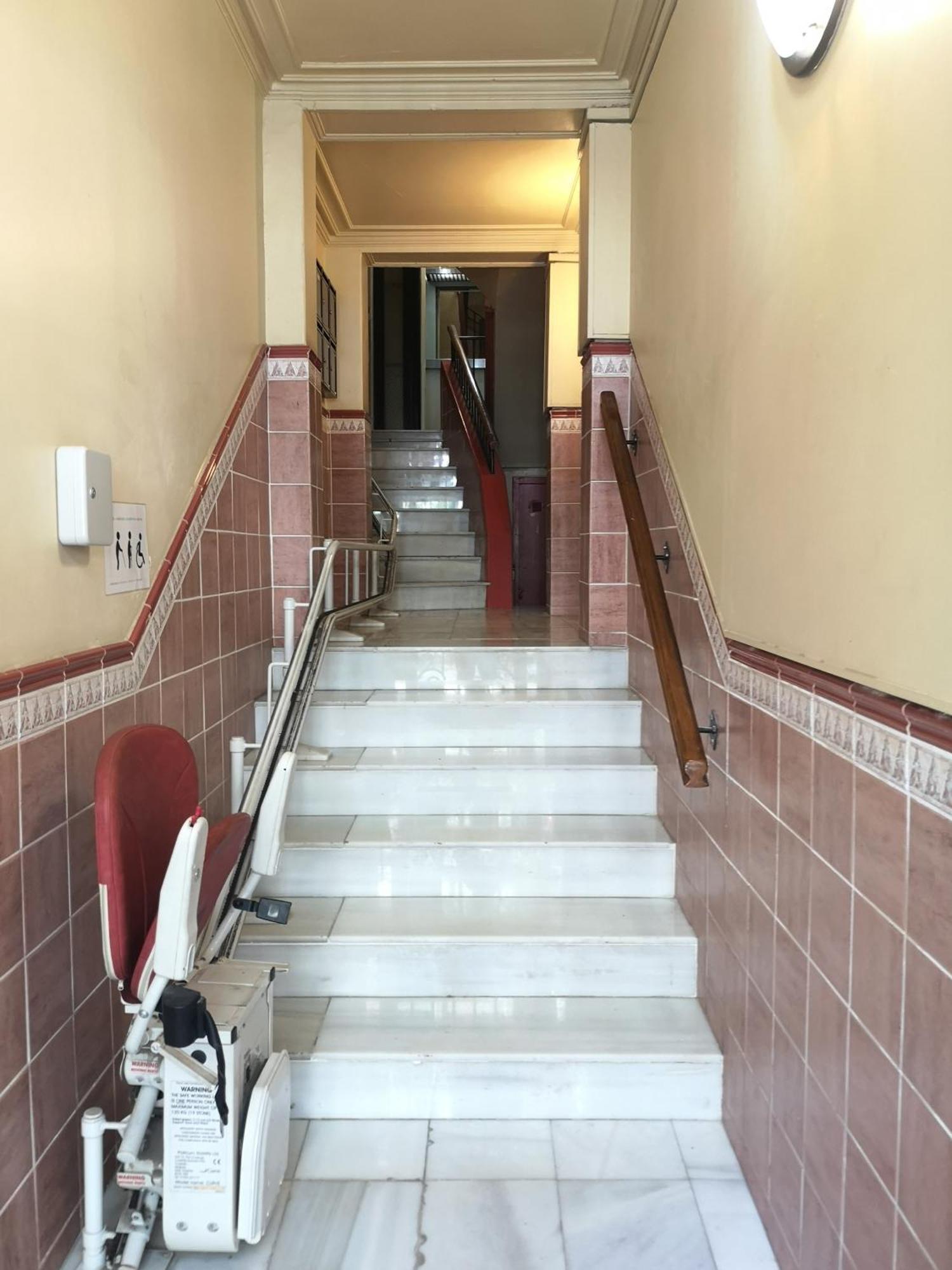 Aparteasy - Family Sant Antoni Apt. Apartamento Barcelona