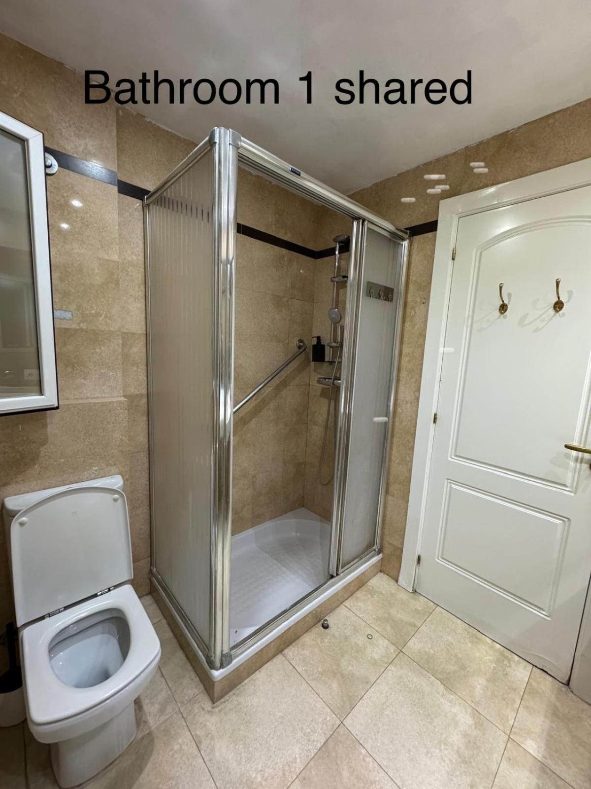 Apartment Spacious In Area A