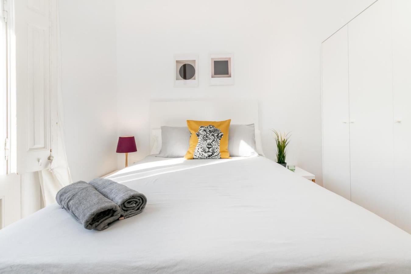 Private In Historic Center Hostal Barcelona