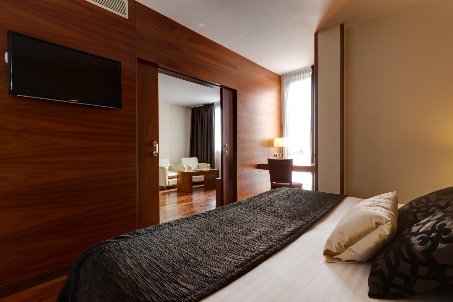 Acevi Villarroel 4* Barcelona