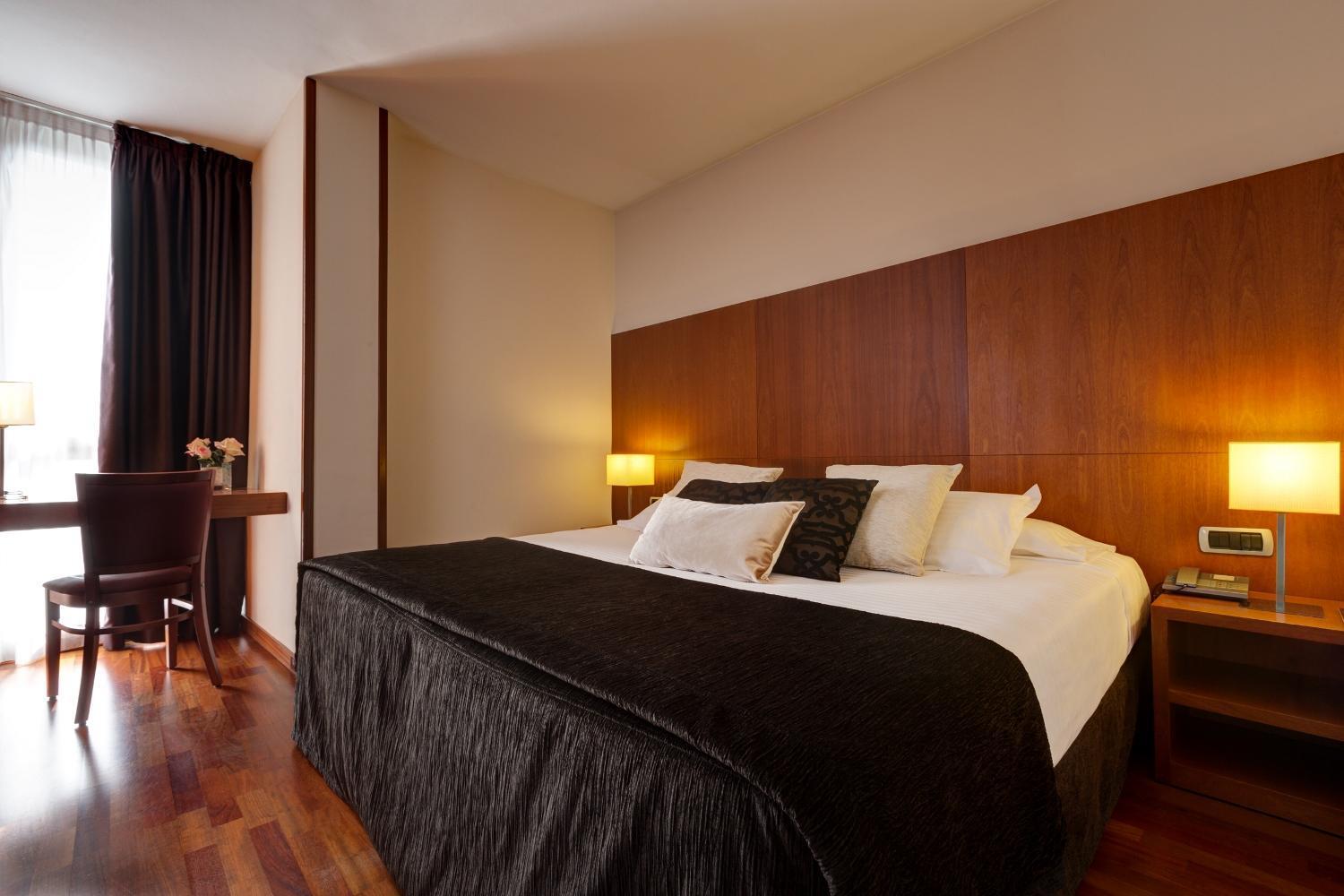 Acevi Villarroel Hotel Barcelona