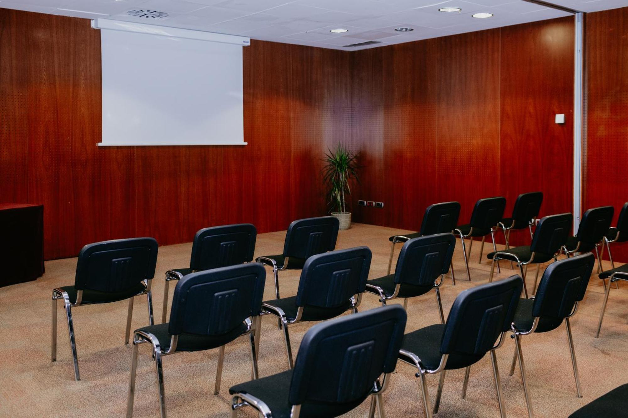 Acevi Villarroel Hotel