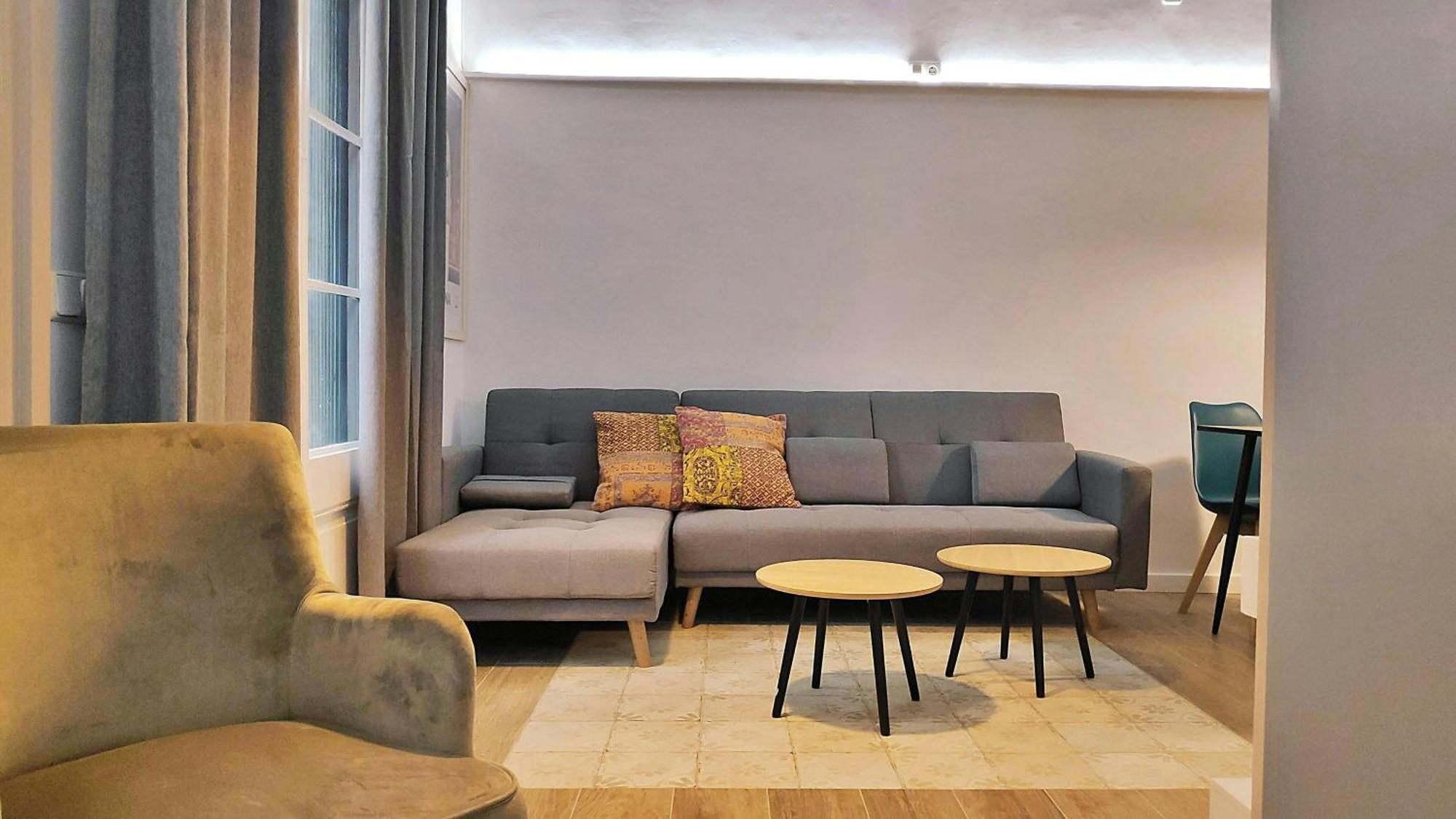Sant Antoni 3 - Downtown Barcelona. Modern Barcelona