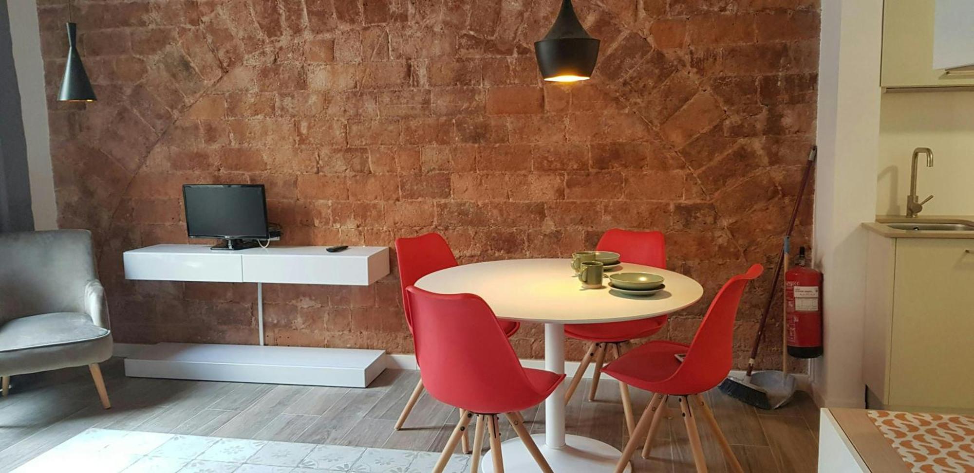 Sant Antoni 4 - Downtown Barcelona. Modern Apartamento *